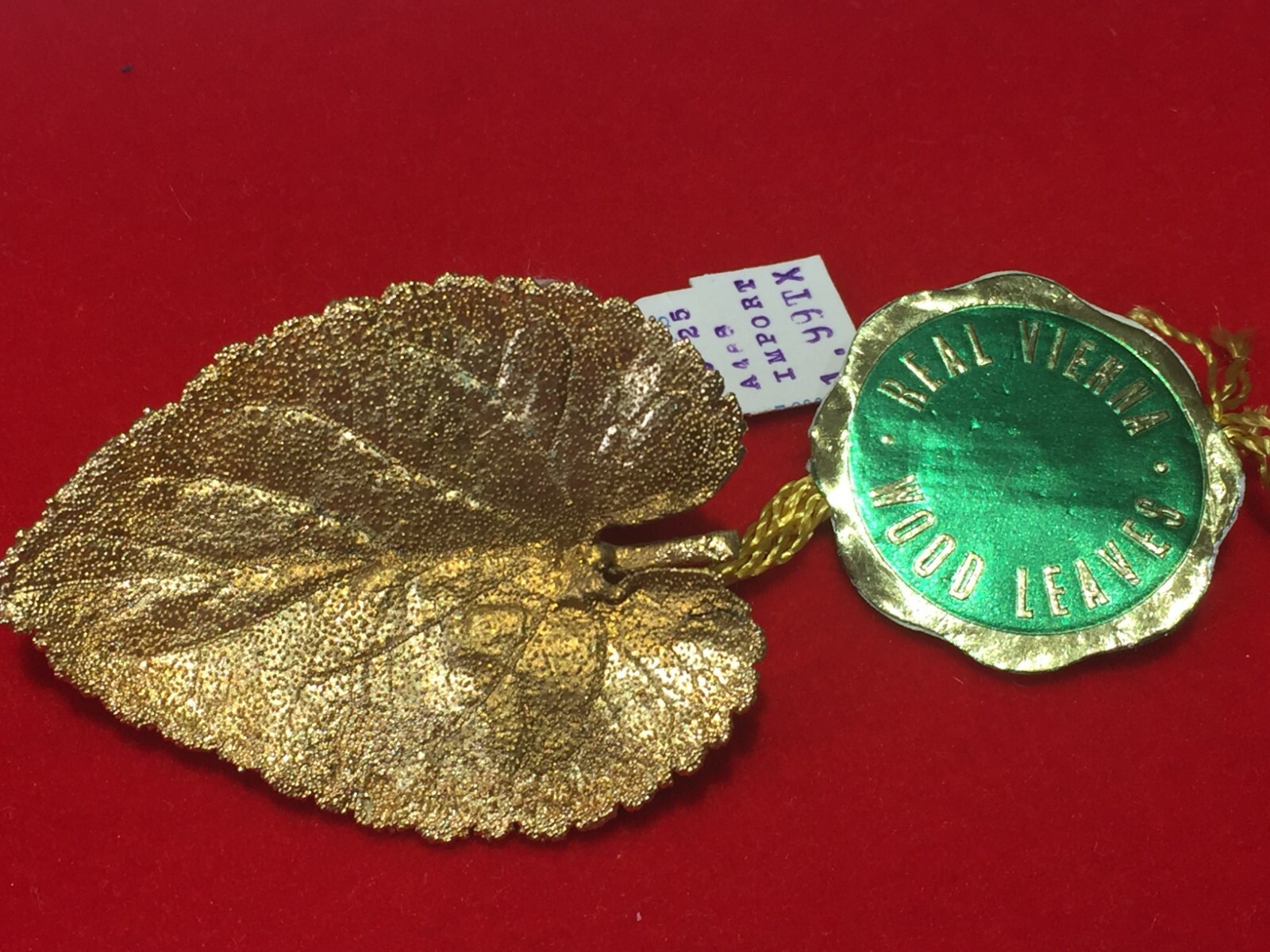 Brooch Pin 24 Karat Gold Plated Wood Leaf, Made in Austria, New