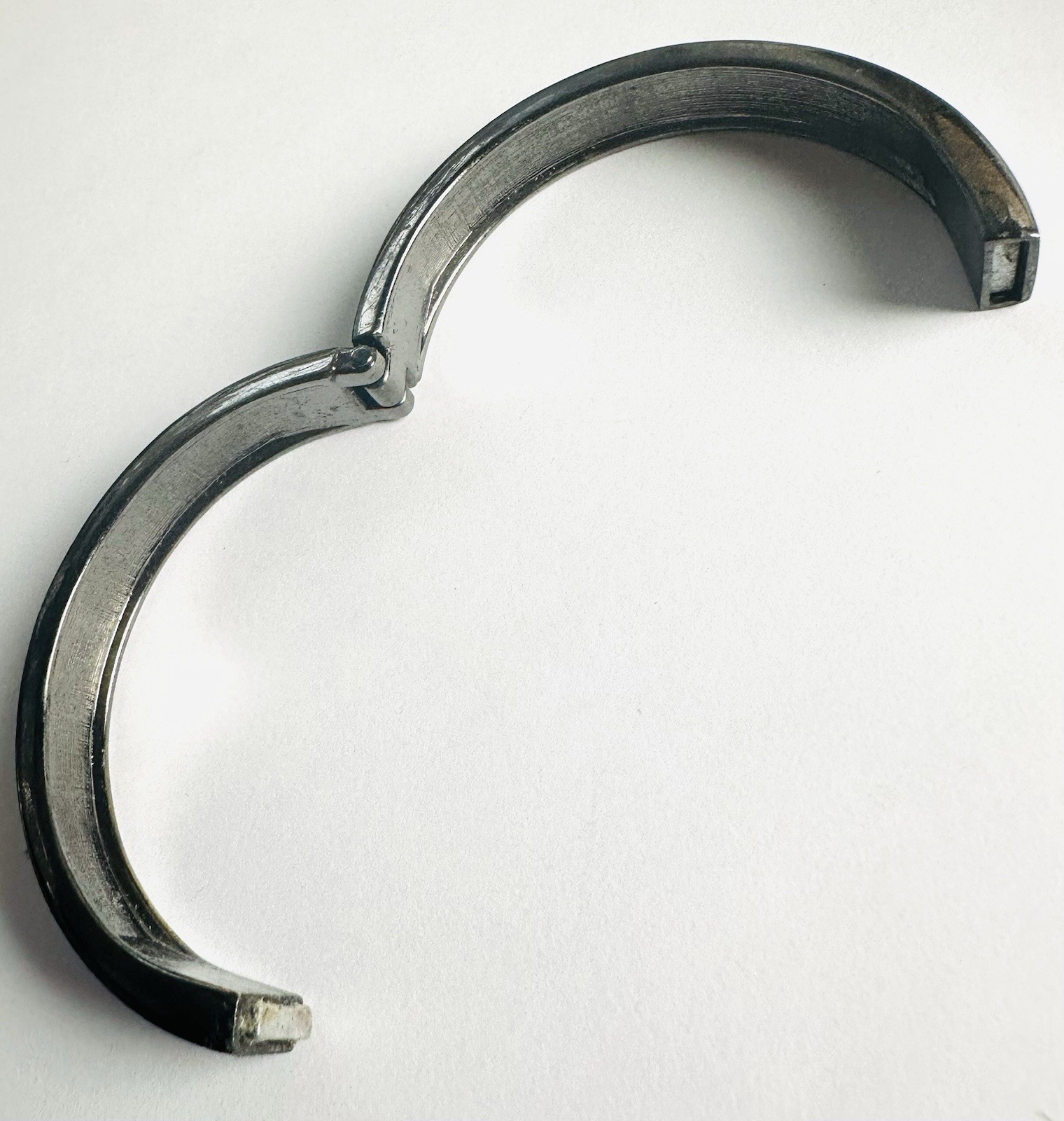 Dark Sparkle Goth Charcoal Grey Bangle Clamper Bracelet Glam 7” Magnetic Closure