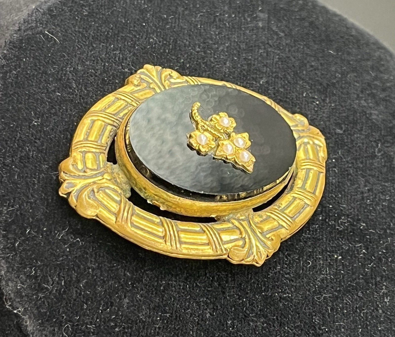 Victorian/Mourning Style VTG. Repousse Brass Black Glass Brooch Faux Pearl 2 1/8