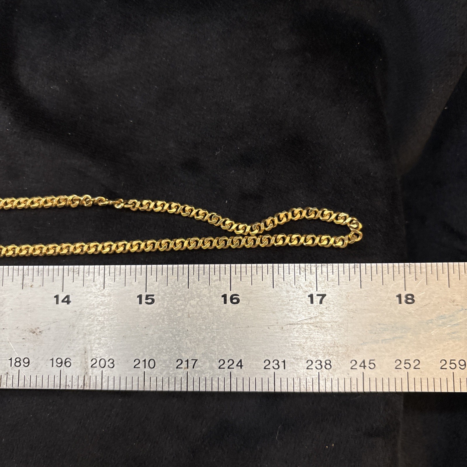 Monet Gold Tone Chain 35” Necklace Signed Very Good Used Free Ship