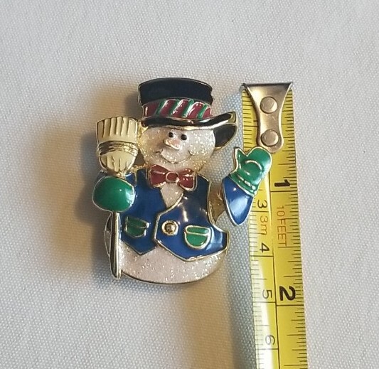 Vtg 1980’s to 90’s Snowman Brooch/Pin SFJ Collectable Jewelry Christmas Gold…