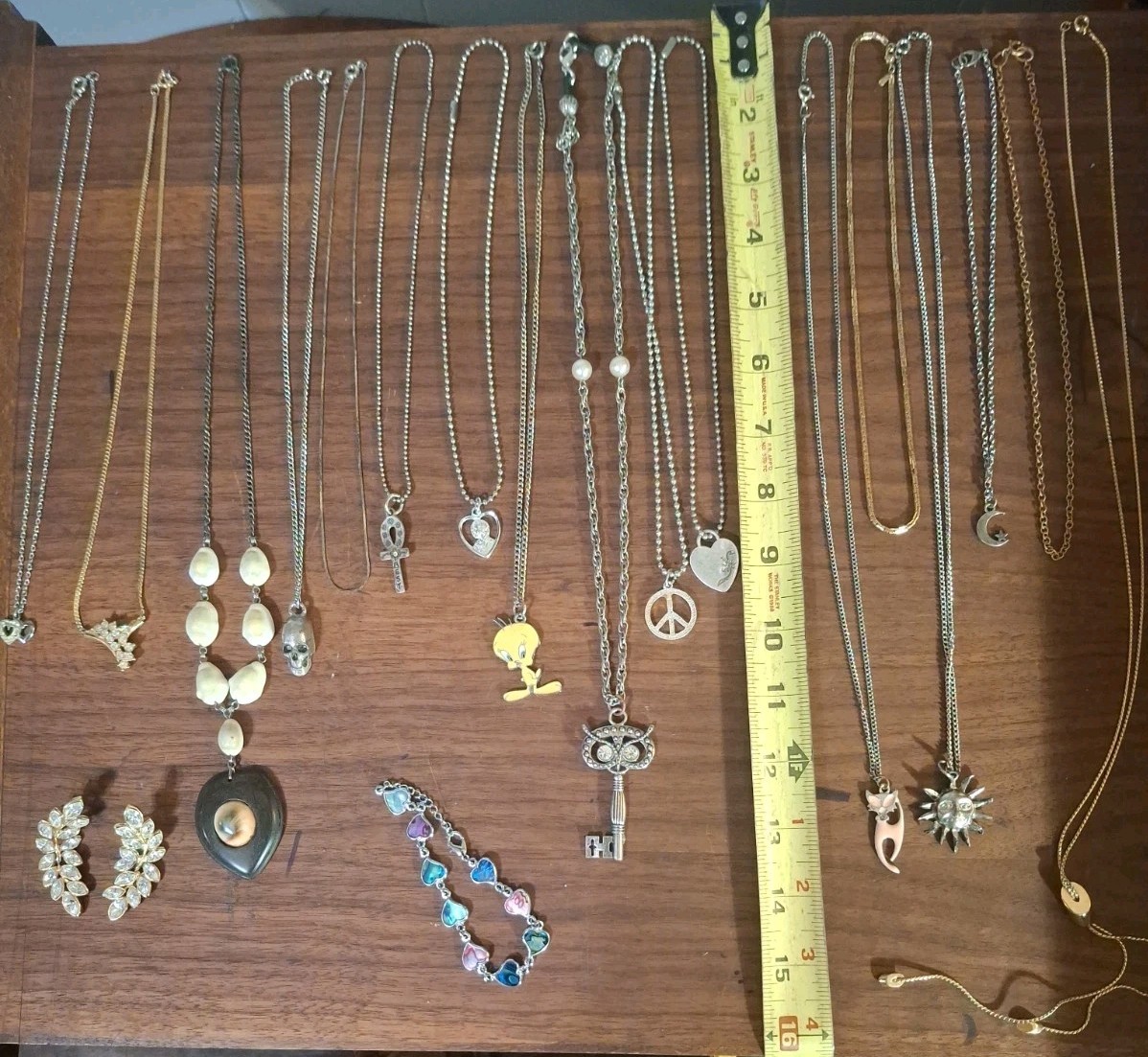 JEWELRY NECKLACES 17PC. HEART BRACELET AND DIAMOND EARRINGS. SEE PICTURES…