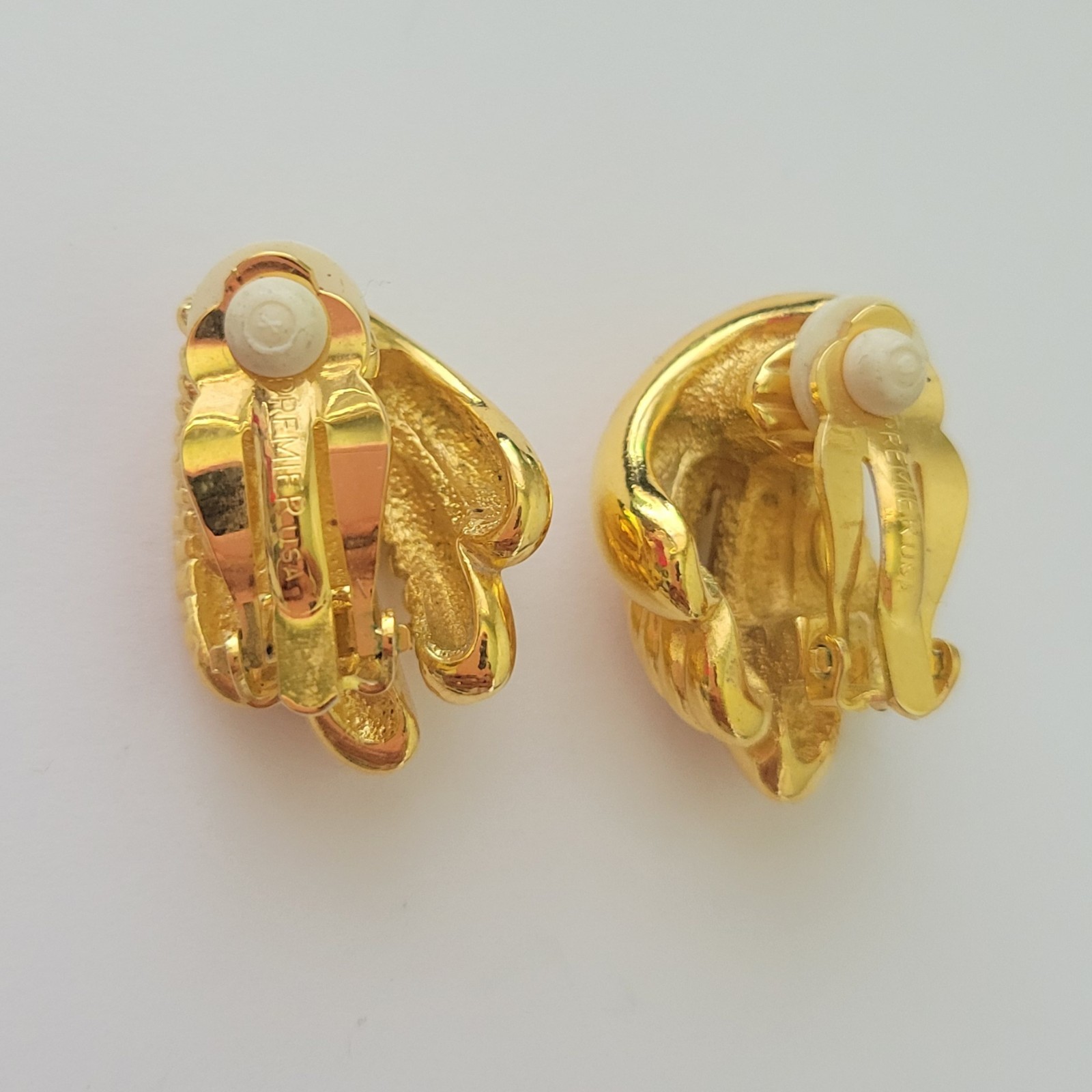 Vintage Premier Designs Gold Tone Clip-On Earrings Ribbed Textured 1.25″ US Made