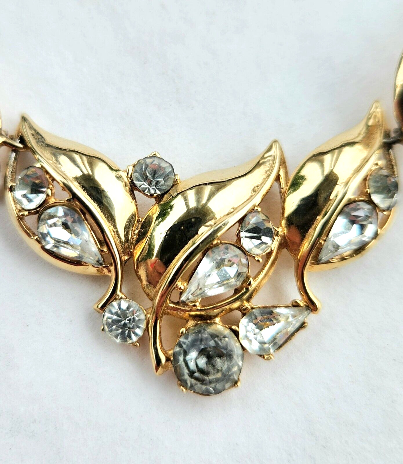 Hess-Appel NY Jolle 1940s Necklace Yellow Gold Plated Rhinestone Choker 15.25″