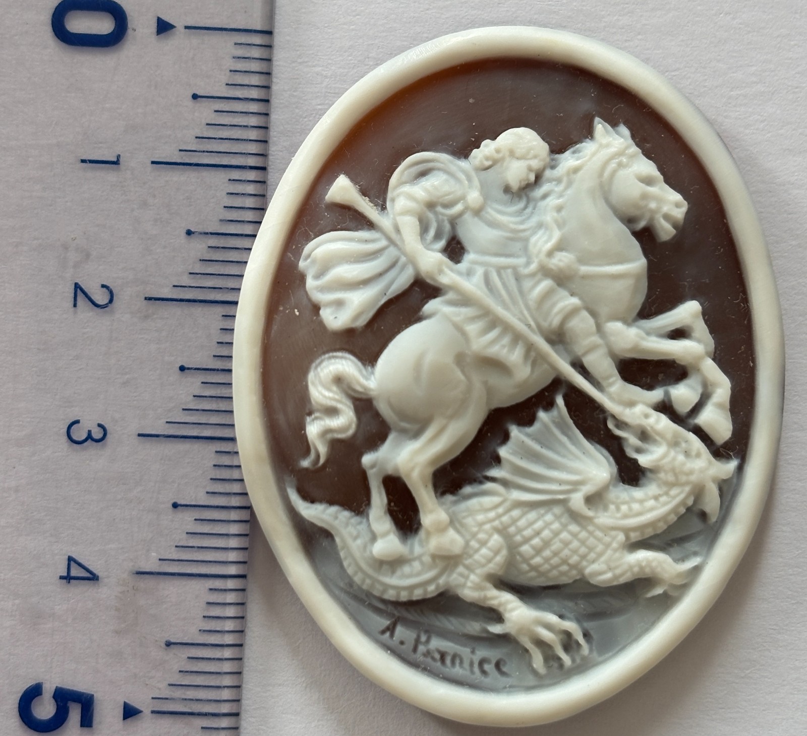 AMAZING SHELL CAMEO HANDMADE SIGNED