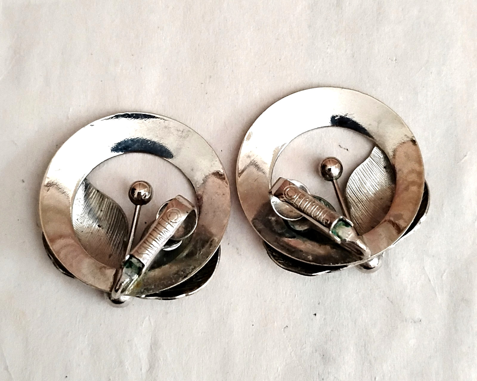 1950s Emmons Silvertone Leaf & Berry Circle Clip Earrings, Hi Fashion, MCM 1959