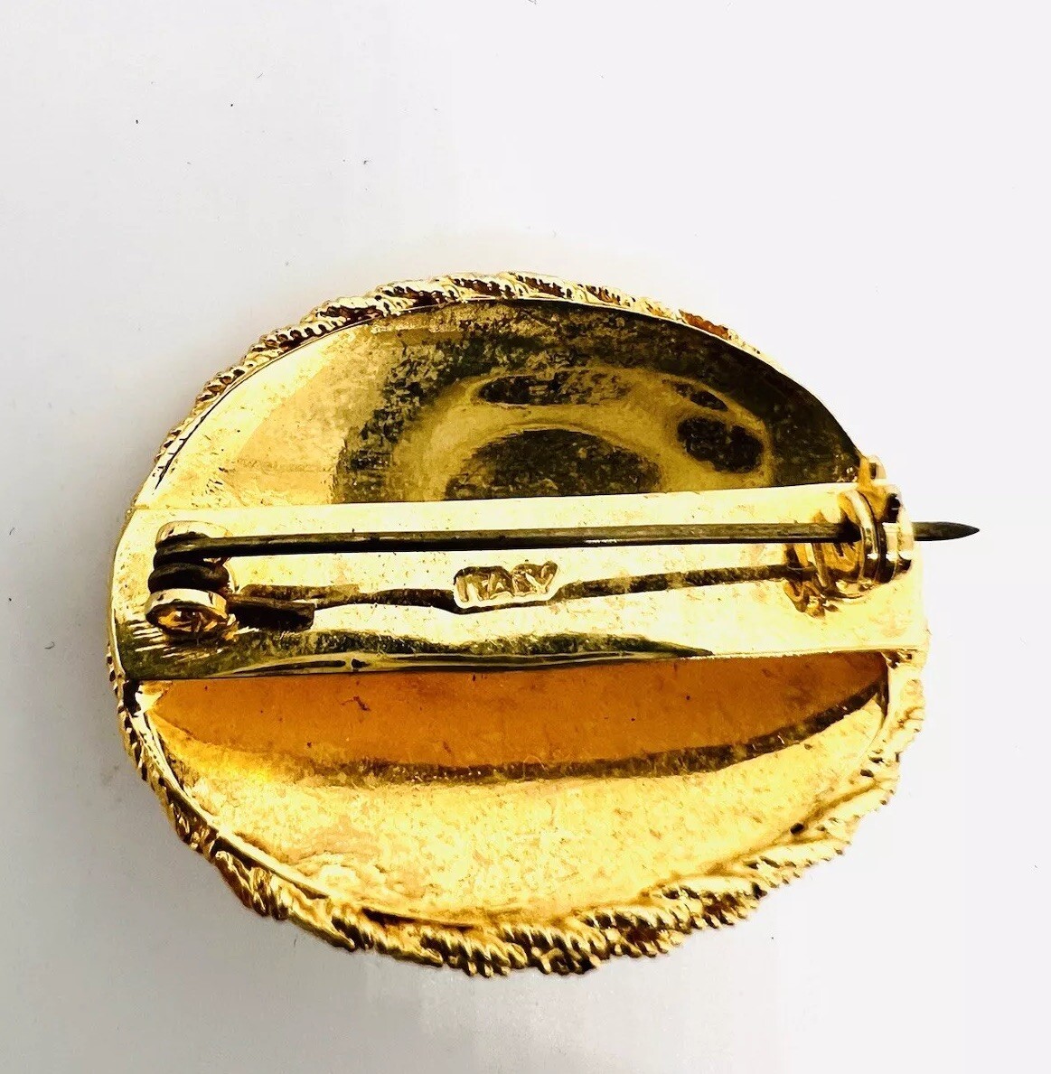 Italy Shiny Gold Plated Rope Twist Turquoise Glass Brooch Signed Vintage Jewelry