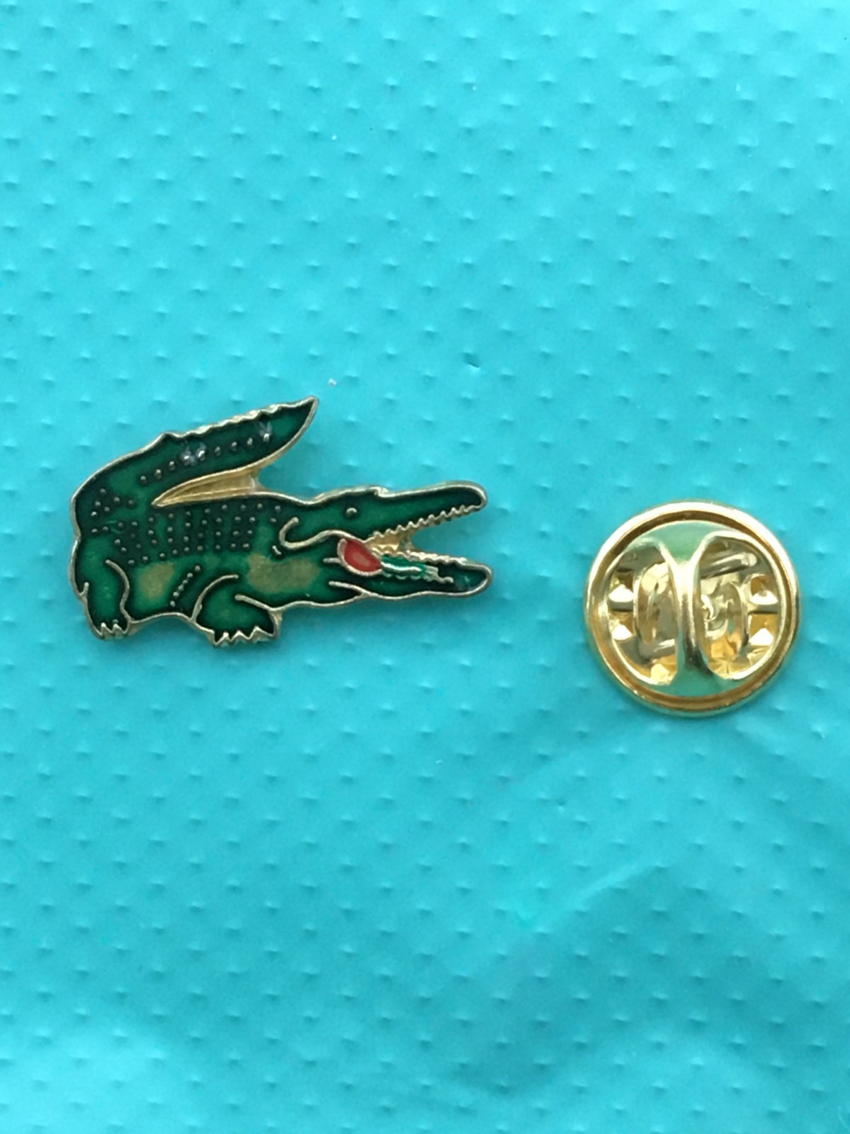Green Alligator Crocodile Enamel Lapel Pin – Vintage 80s Hat Pin -Made in Taiwan
