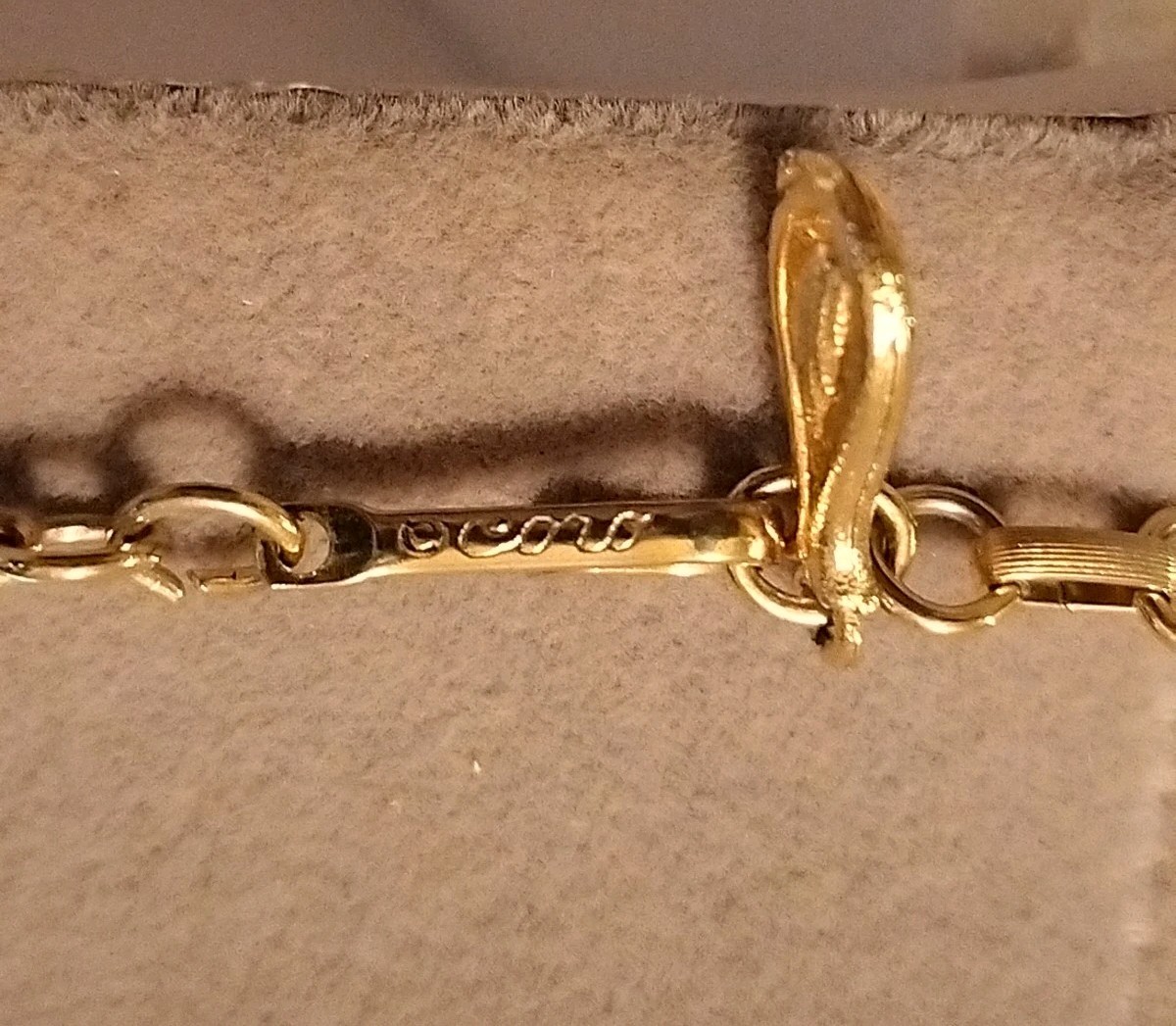 Vintage Coro Leaf Choker Necklace Light Bright Gold Tone 50s 12″-16″