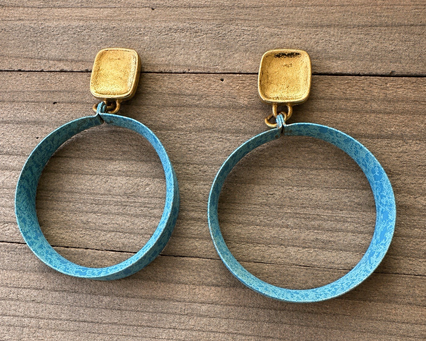 Hoop Earrings Blue Circular Gold Tone Pierced Vintage 2 1/2”