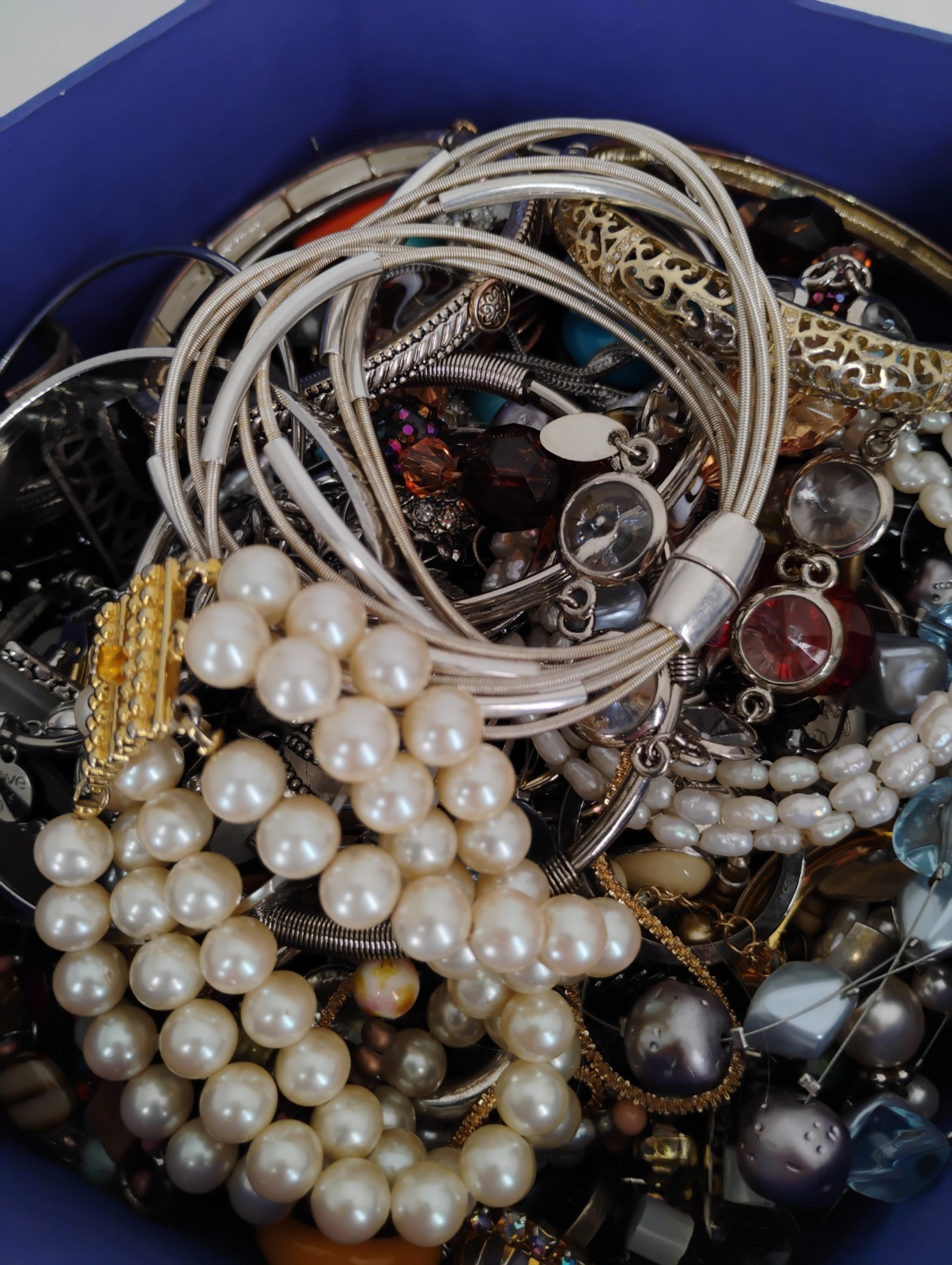 Vtg-Modern Jewelry Lot Wearable Signed 925, 14KGP Lia Sophia Napier Avon No Junk