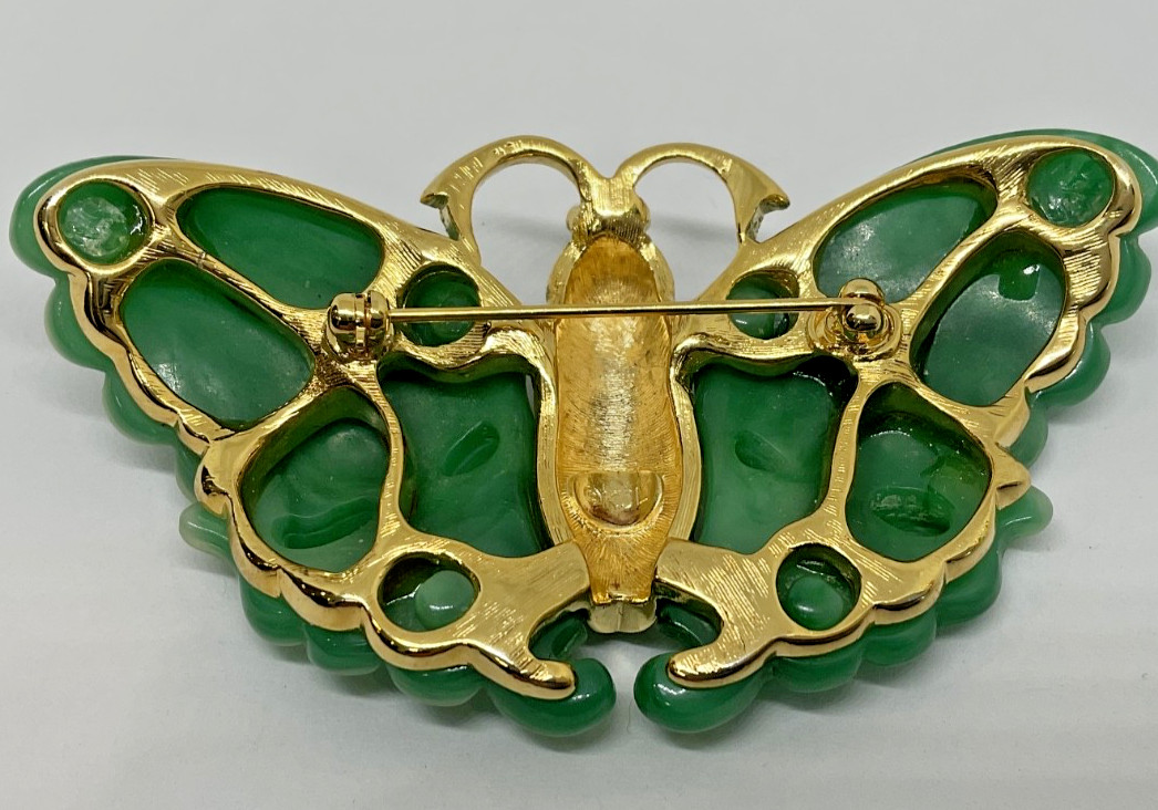 Vintage Signed Kenneth Jay Lane KJL Faux Carved Jade Butterfly Brooch Pin