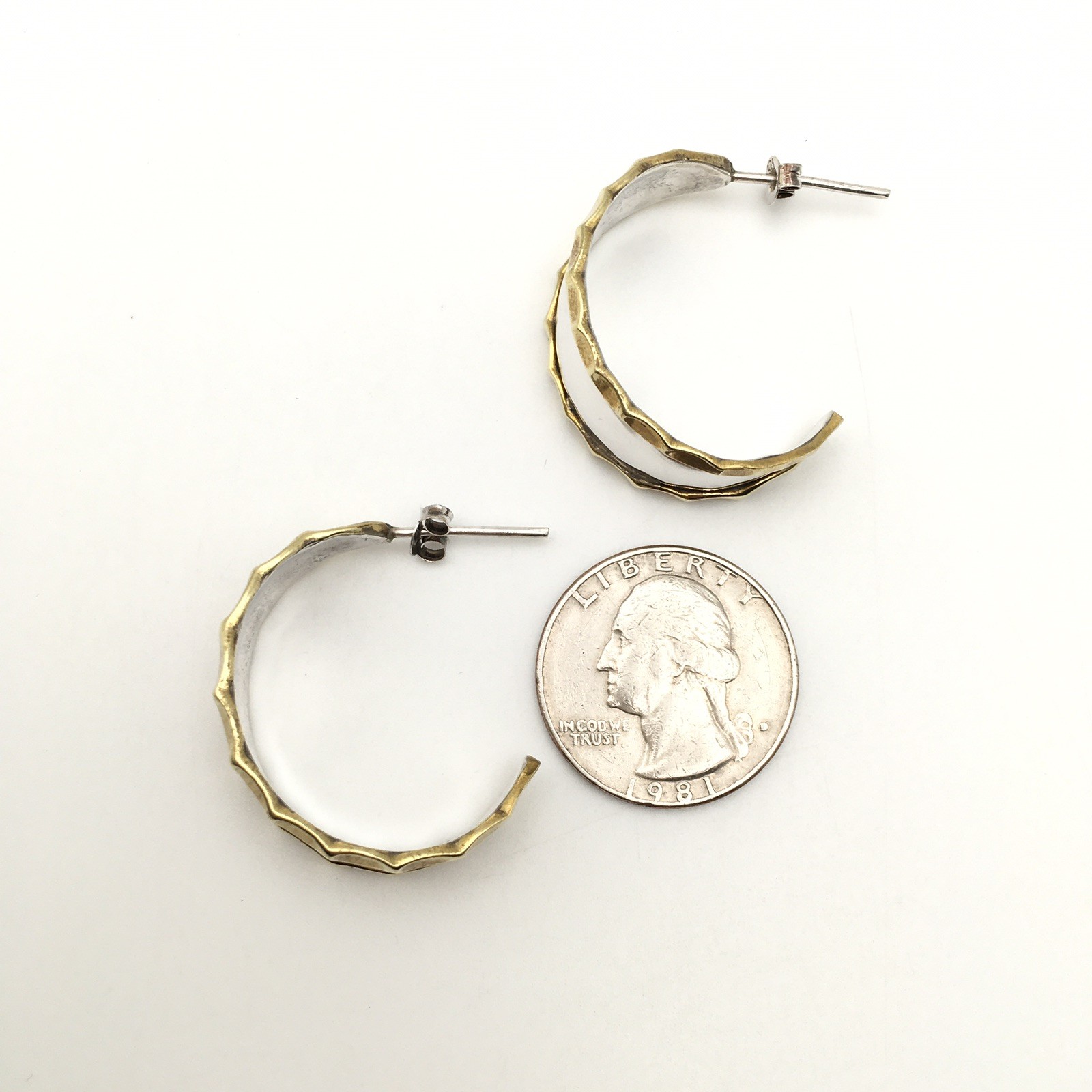 Vintage Sterling Silver 1.5” Southwestern J Hoop Earrings Marked 925 8.6g #07