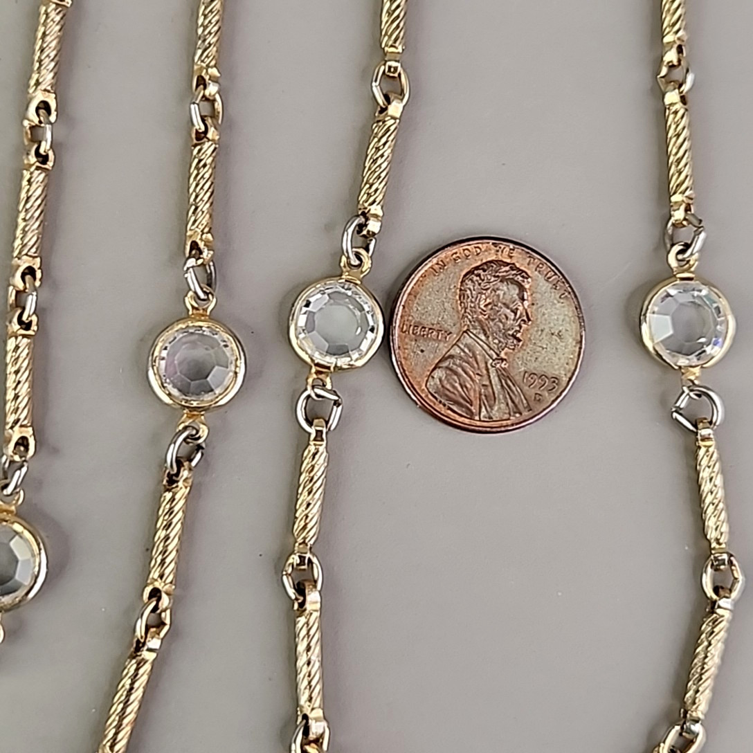 Vintage Open Bezel Necklace Clear Glass Bar Link Gold Tone Spiral 36″