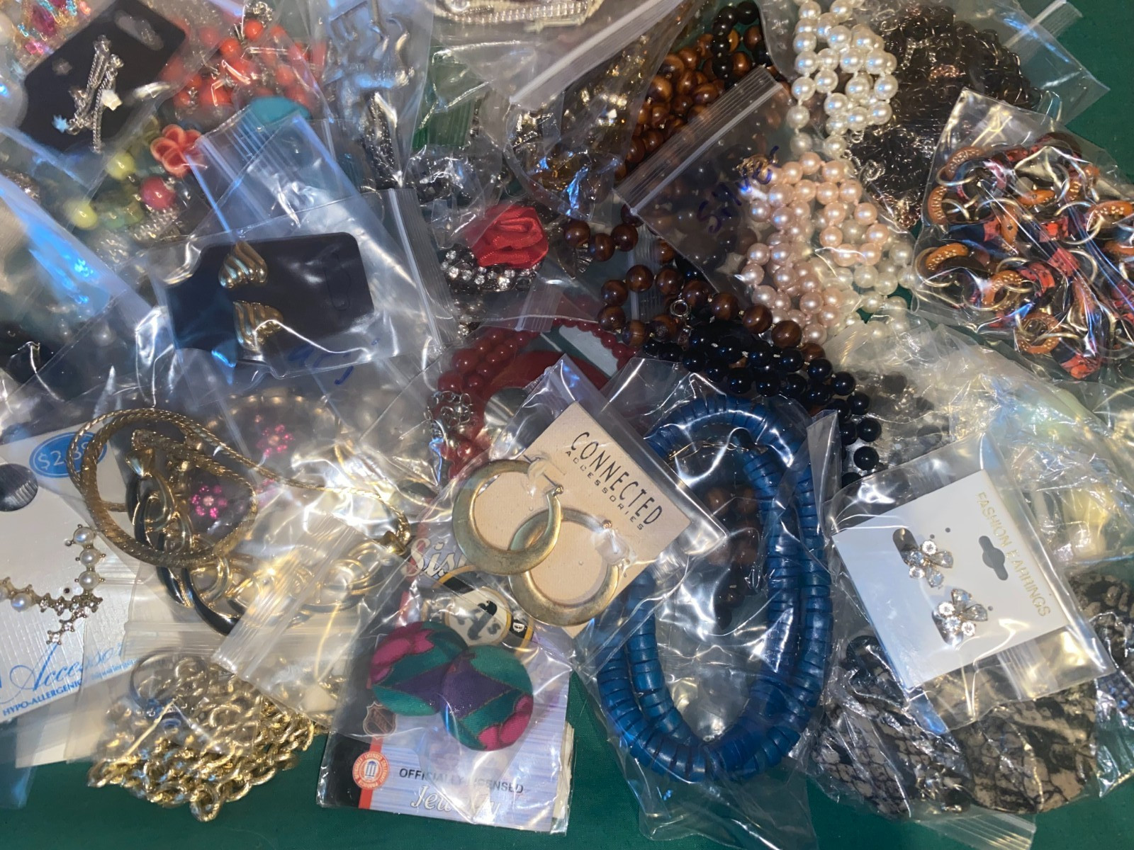 VINTAGE to Modern JEWELRY LOT 6 LBS 111 PCS RHINESTONE RING NECK WEARABLE #16
