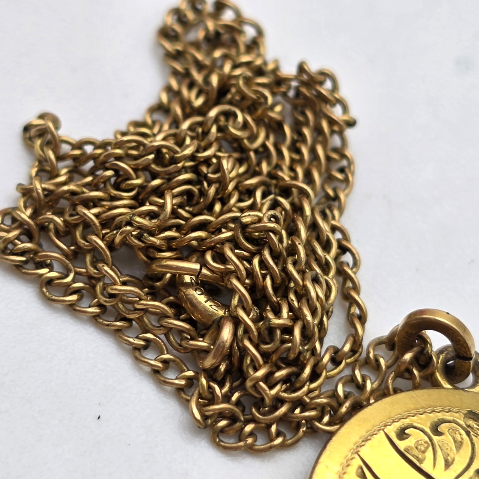 Vintage 1/20 12K GF Photo Locket Necklace 18 in 15mm Pendant