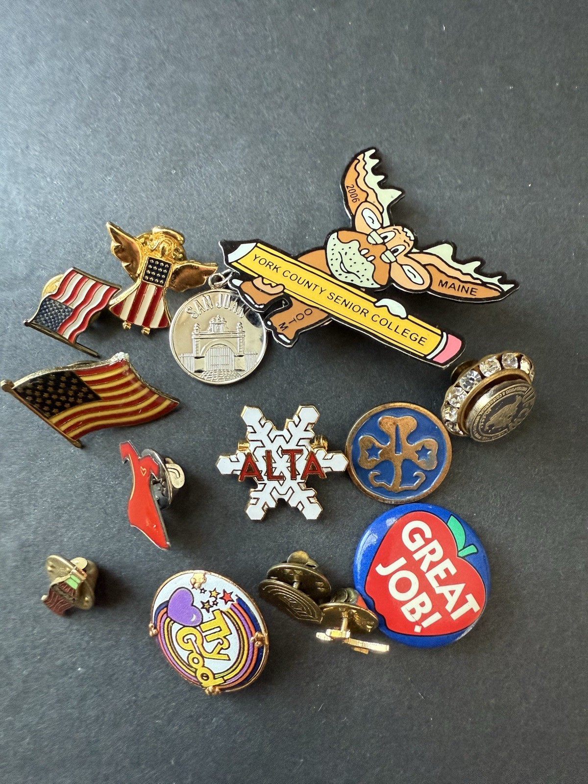 Vintage Pin Badge Bundle Lot (16) Retro Whimsy Y2K 70s 80s 90s Art To Wear