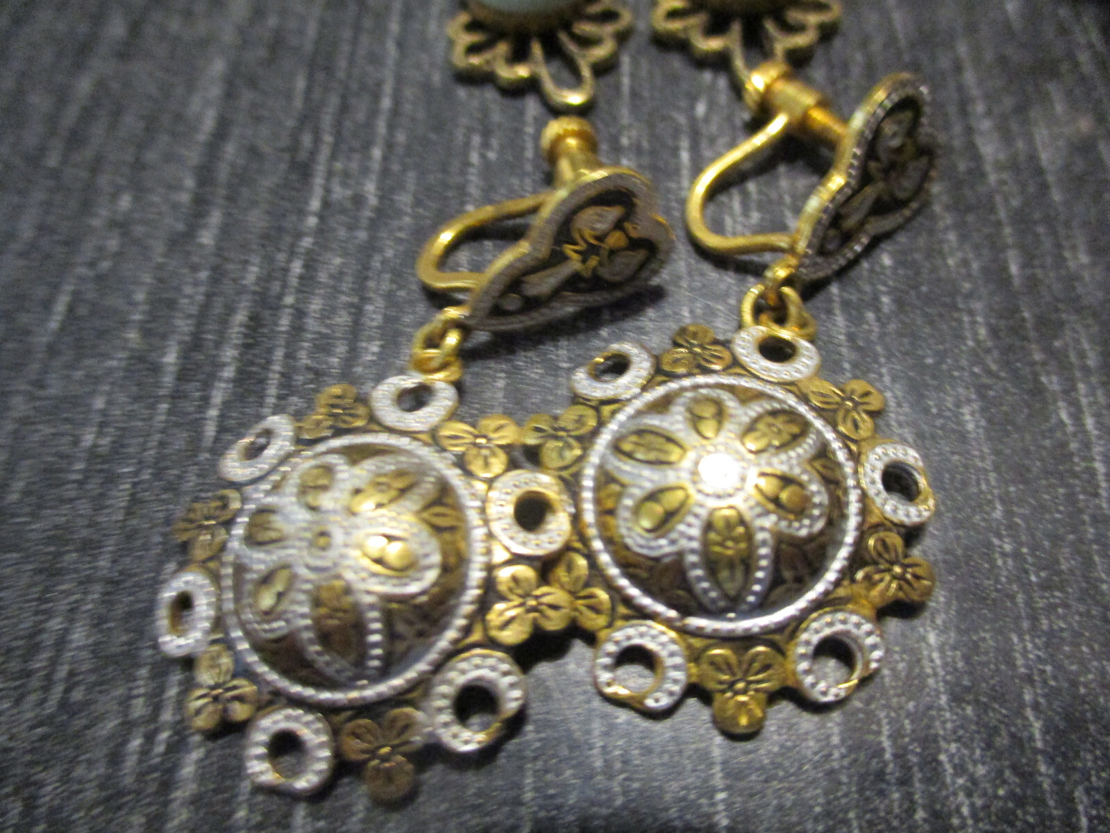 Lot 15 Vtg Estate Assorted Styles Sizes Chandelier Screwback Clip Earrings!46