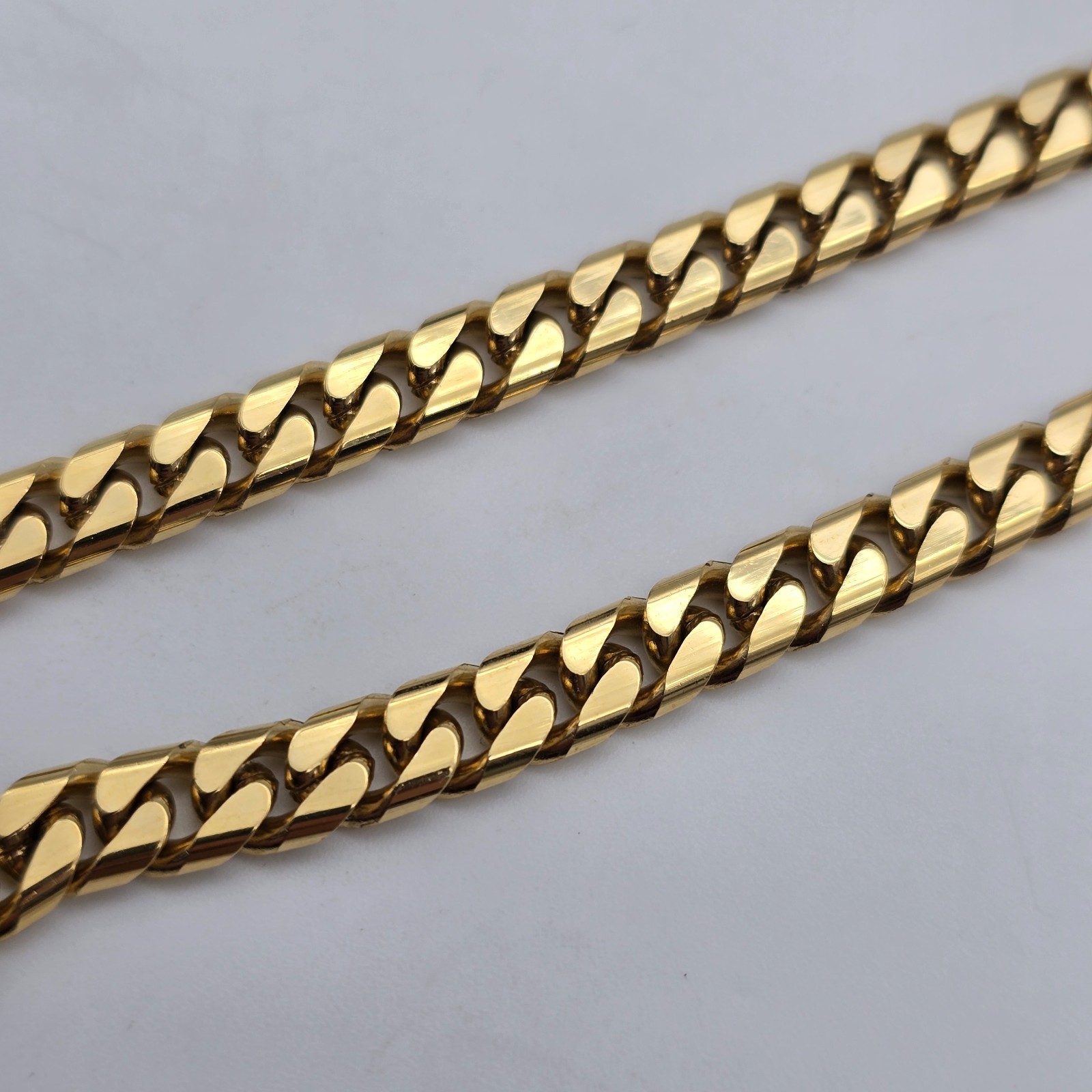 Givenchy 6.4 mm Cuban Curb Chain Link Gold Tone Necklace 24″