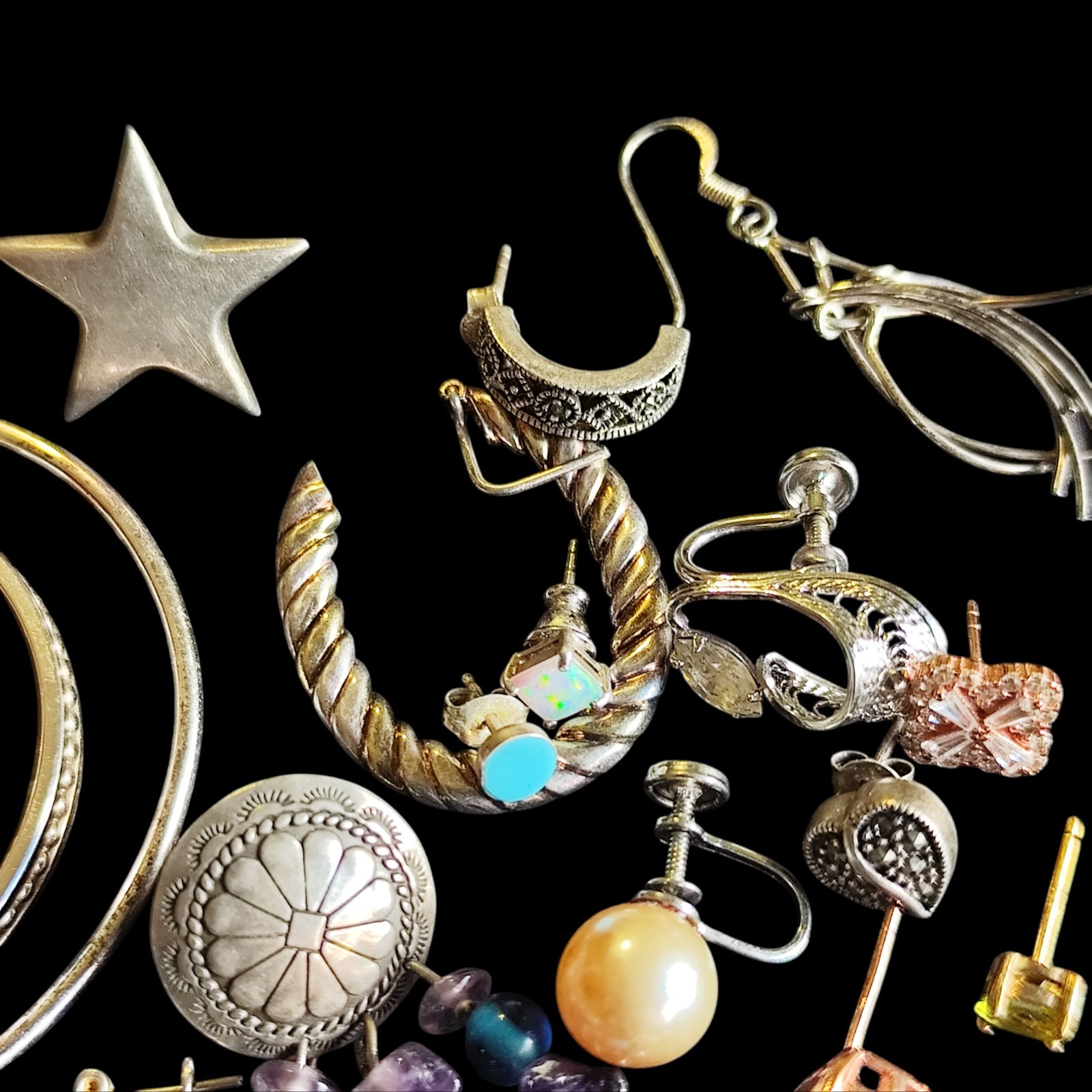 Vintage To Mod Sterling Silver Single Earring Lot Unknown Weight Not Scrap