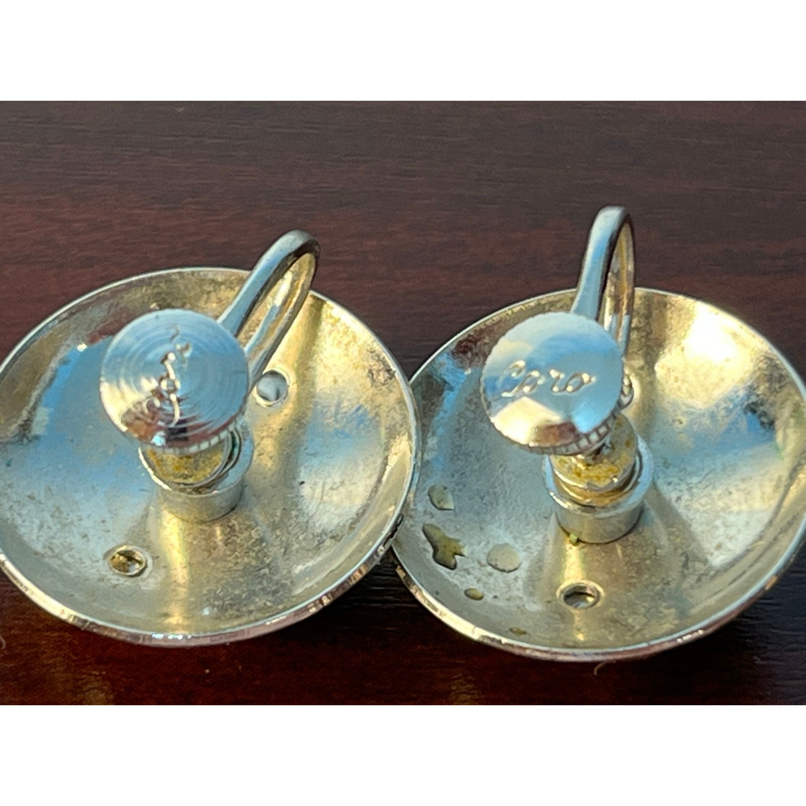 VTG Coro Silver Toned Circle Screw back Earrings Elegant Minimalist Old Money