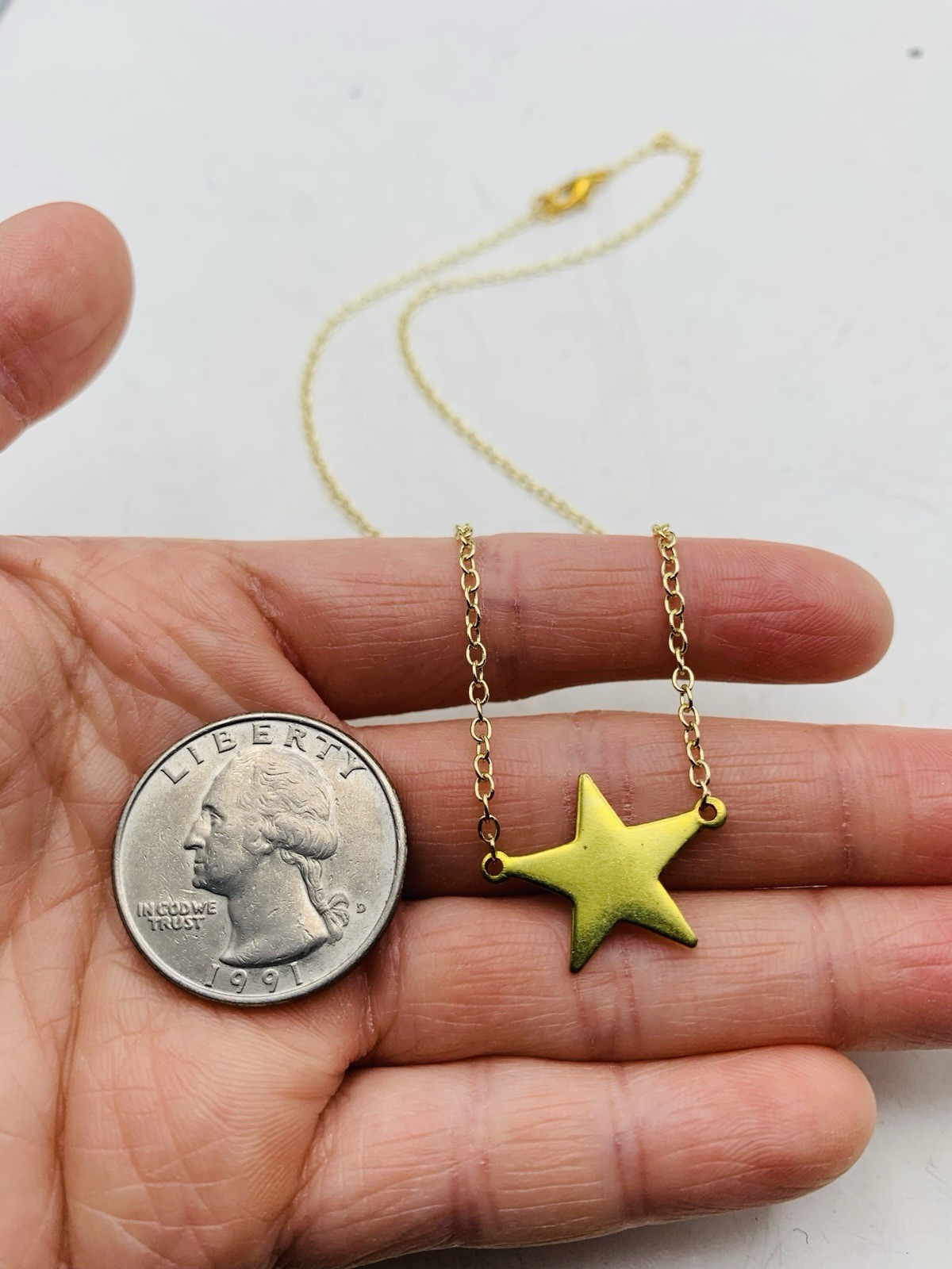 Vintage Gold Tone Celestial Star Charm Dainty Everyday Dainty 16” Necklace
