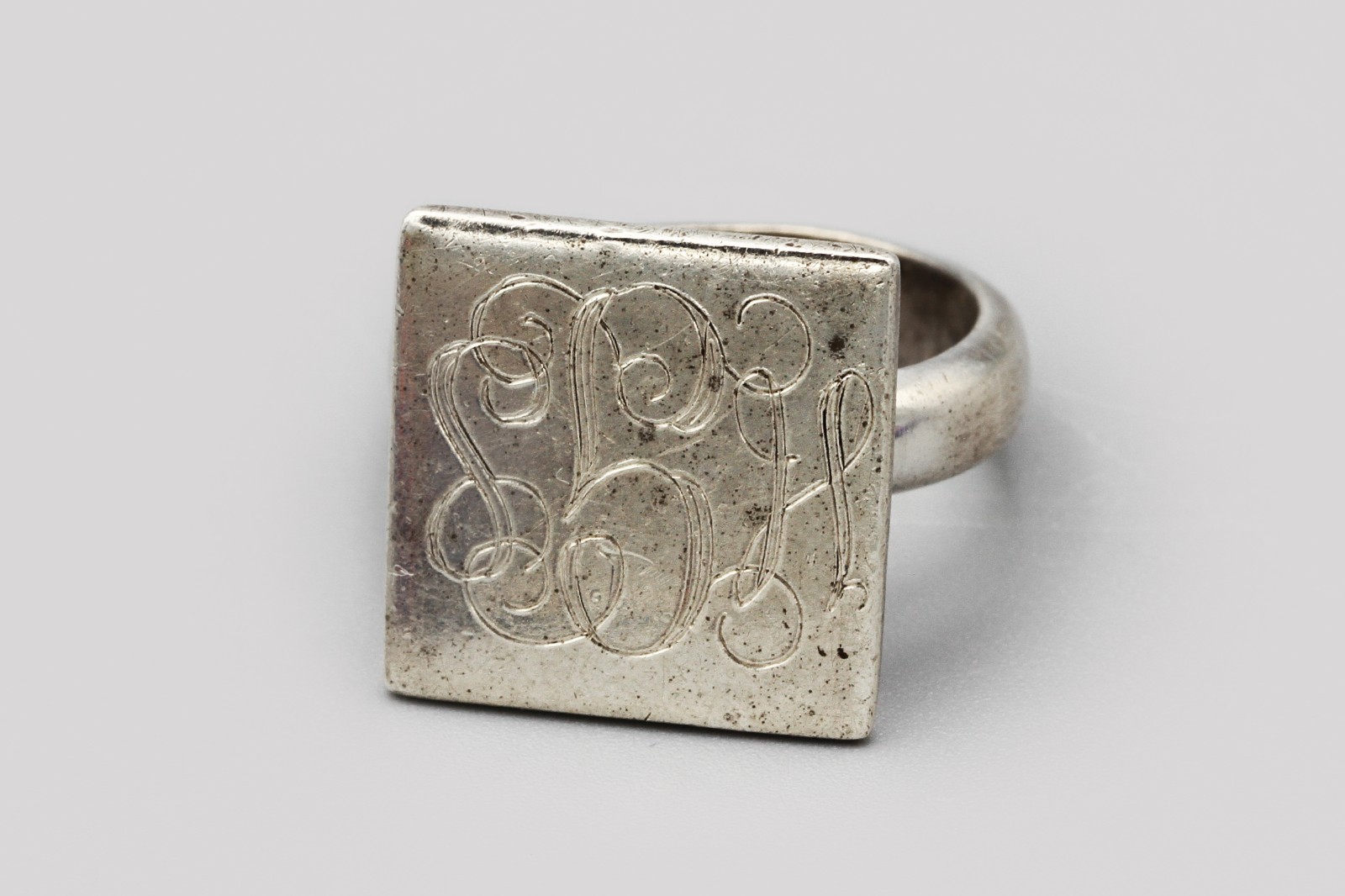 Engraved Letters Squared Ring Size 4.5, 925 Sterling Silver Monogram Pinky Ring