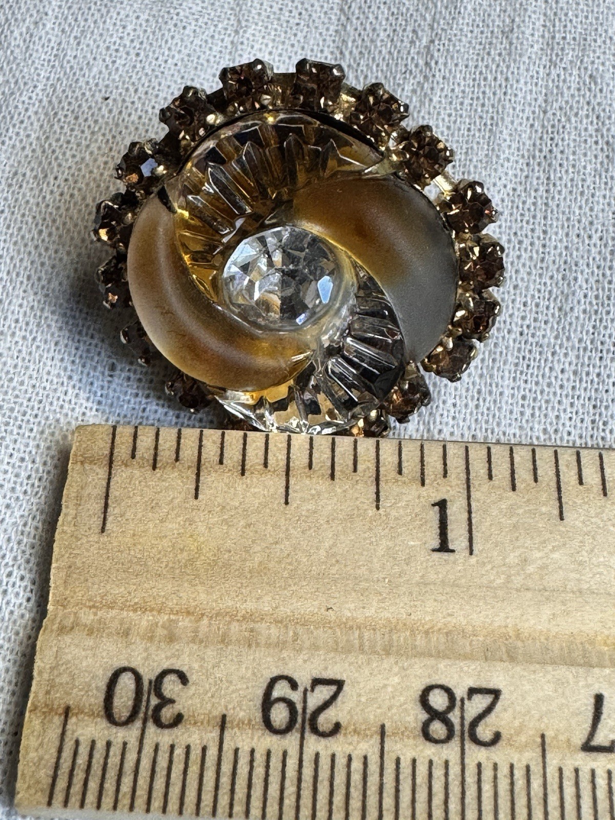 Vintage Edlee Moulded Glass Amber Coloured Clip On Earrings