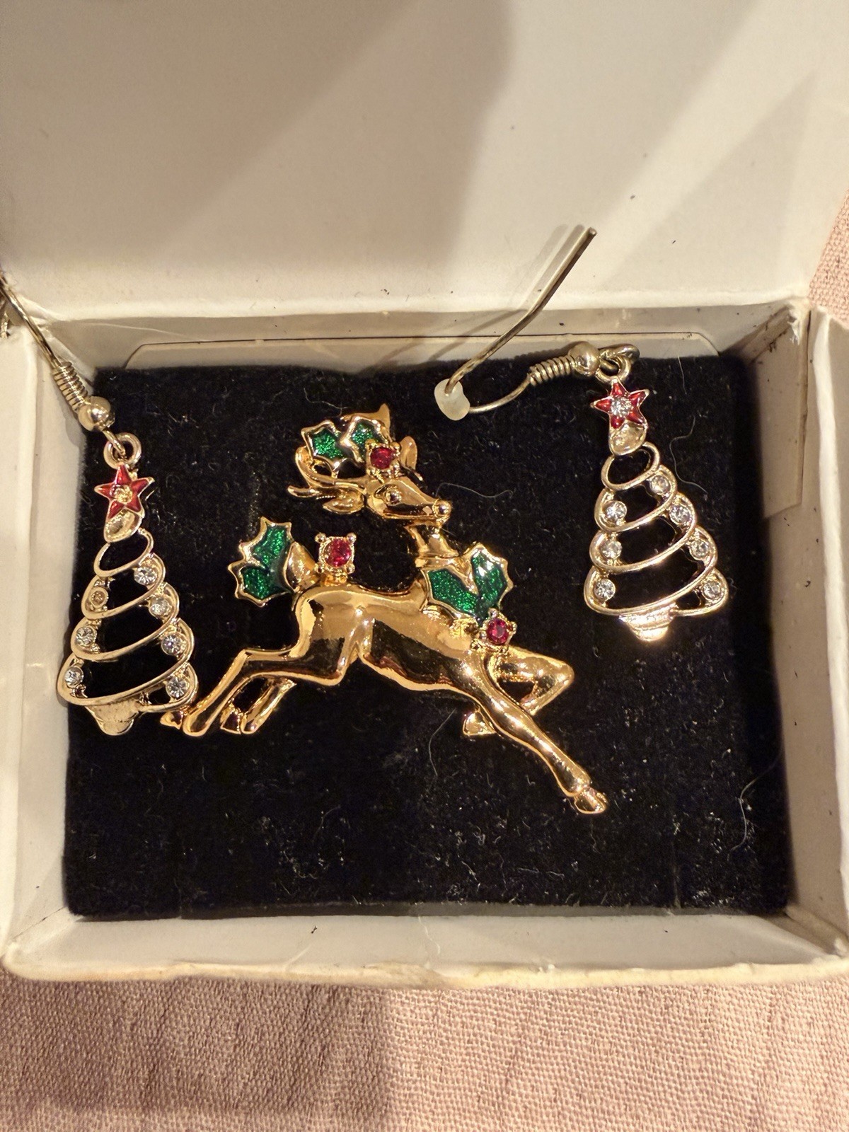 Vintage Gold Tone Reindeer Brooch Red Rhinestone Green Enamel Christmas Avon Pin