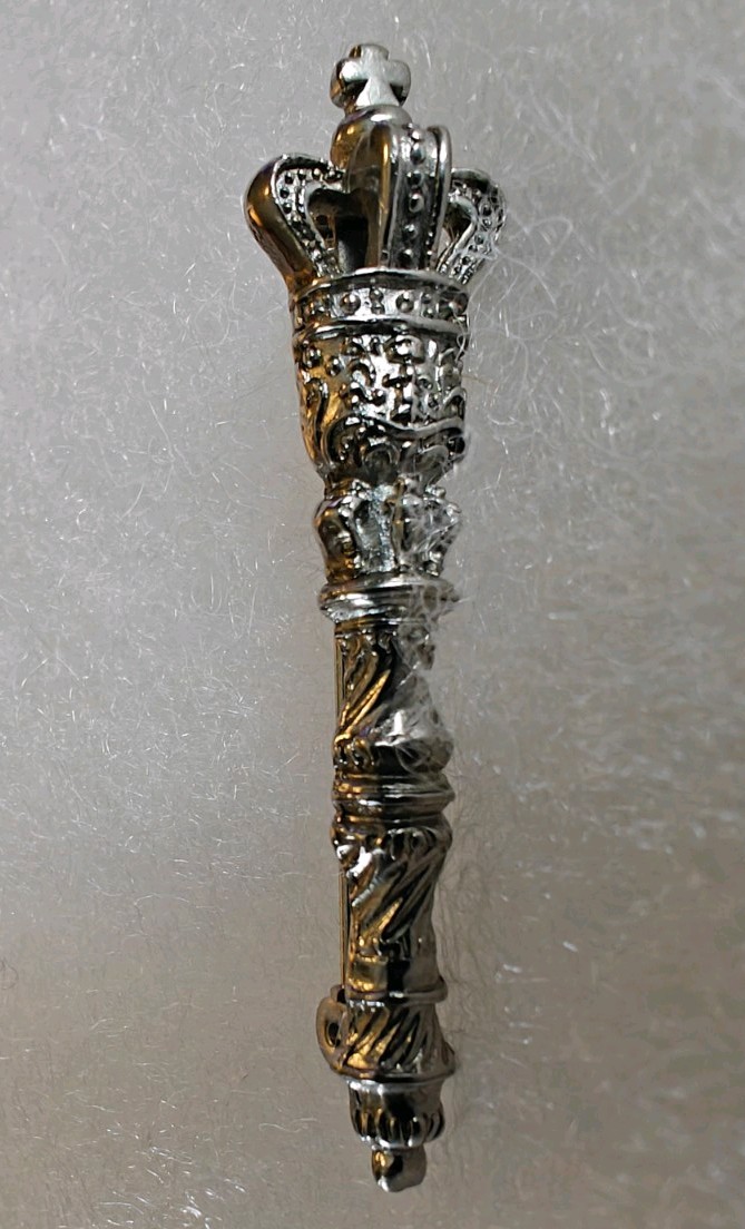 Williamsburg Mace Scepter silver tone Metal Pin Brooche