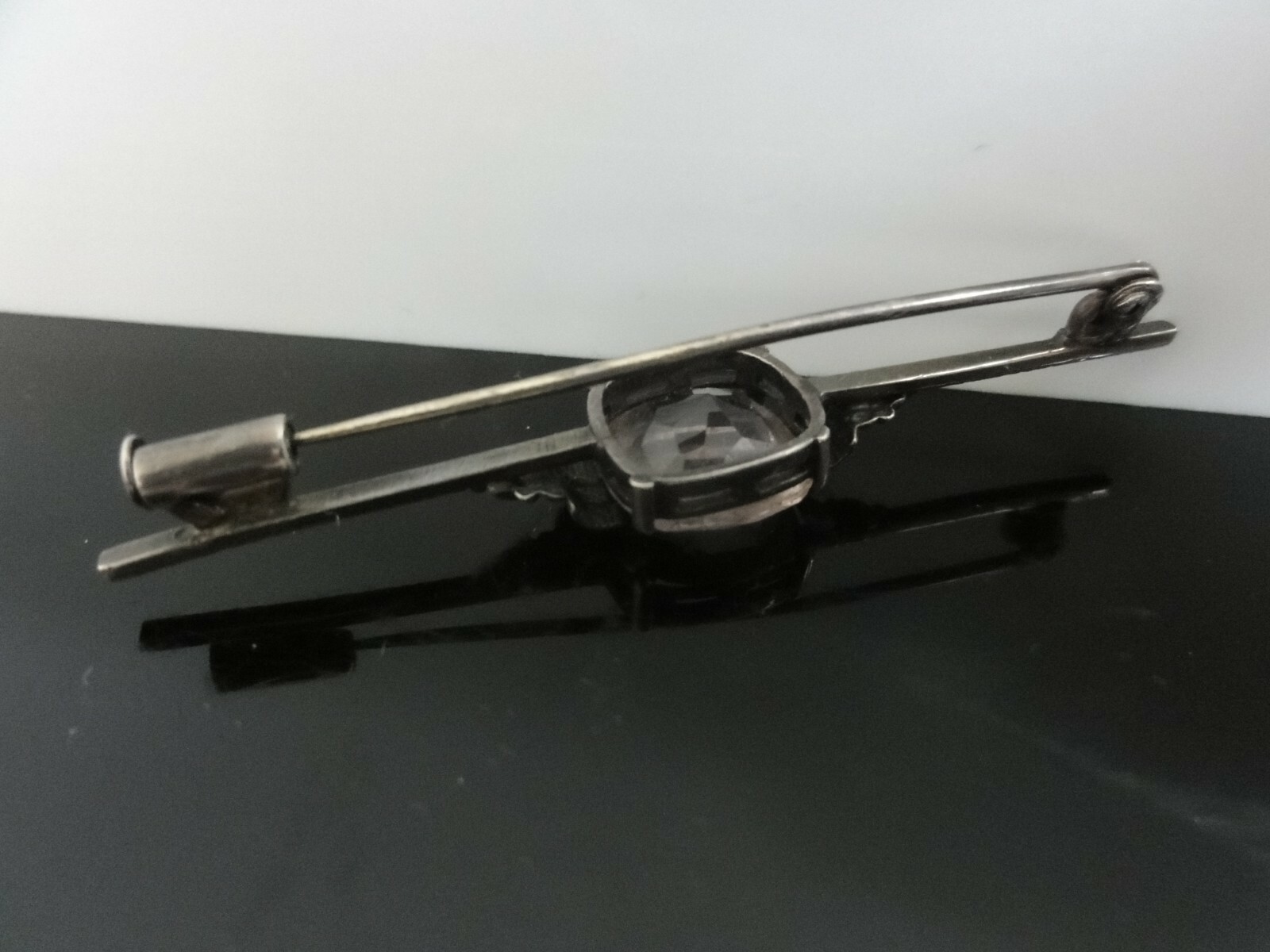 ART DECO FABULOUS LARGE FACETED AMETHYST EUROPEAN SILVER BROOCH