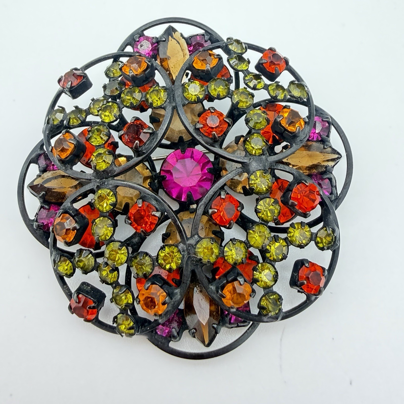 Vtg Unsigned Beauty Brooch Pin Fuchsia Rhinestone Japanned Layered Dome Open Bac
