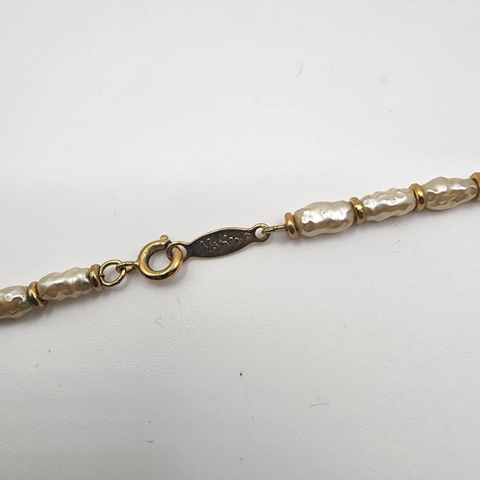 Vintage Signed Napier Women’s Necklace Gold Tone With Beads 30″