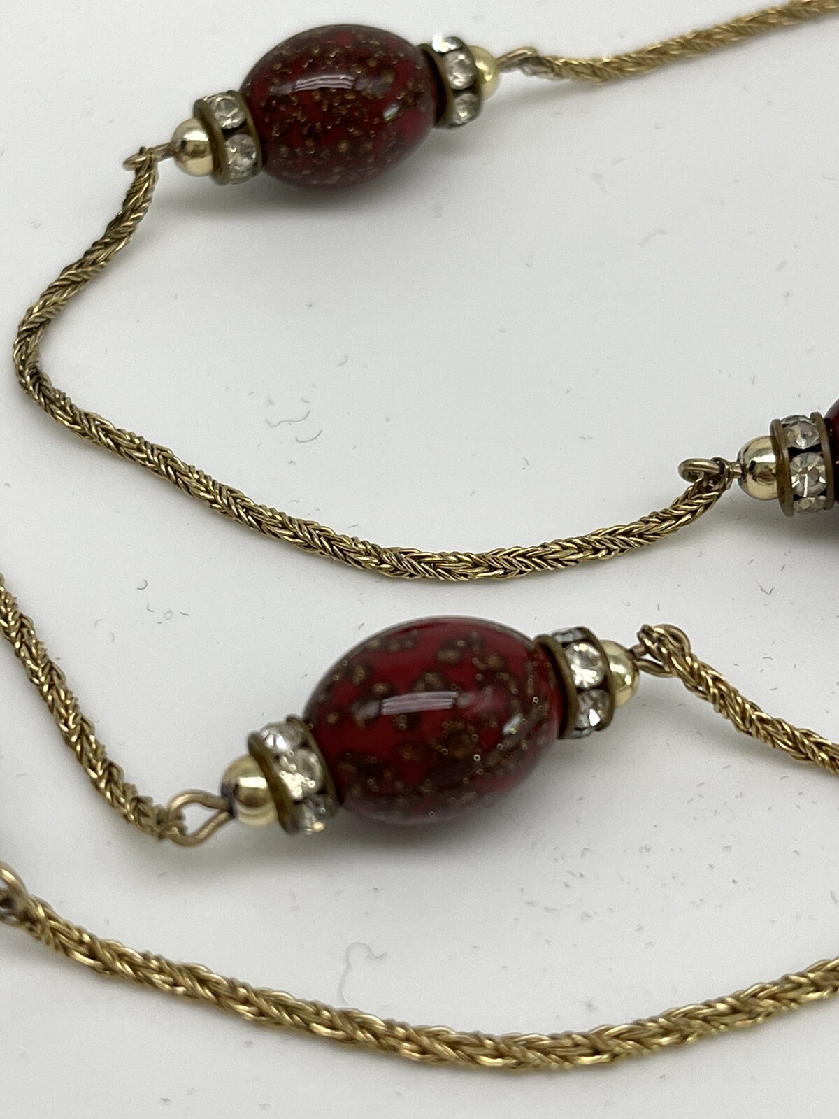 VINTAGE HENKEL GROSSE GERMANY LONG GOLD TONE NECKLACE RED BEAD CRYSTAL 38” 1970’
