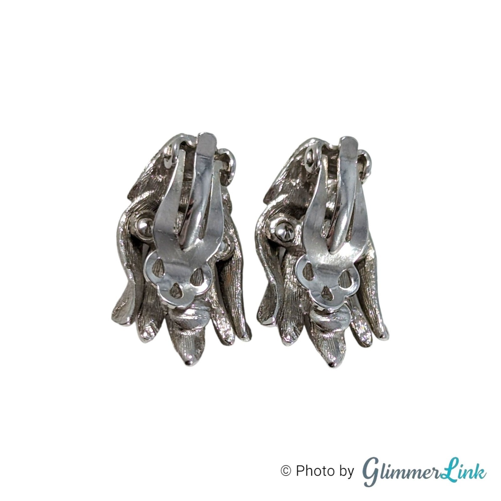 Vintage Floral Silver Tone Textured Mid-Century Clip On Earrings, Gift for Her