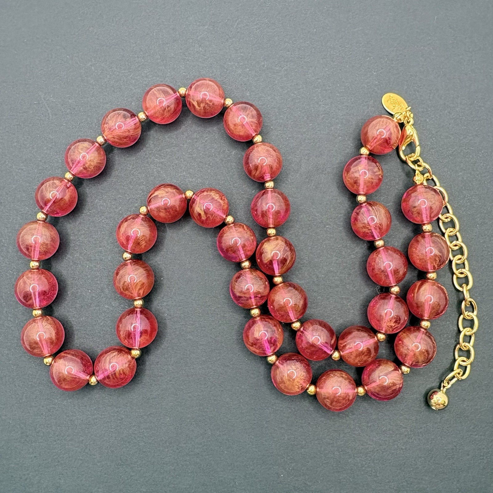 Vintage Joan Rivers Marbled Pinkish Gold Swirl Acrylic Lucite Bead Necklace 21″