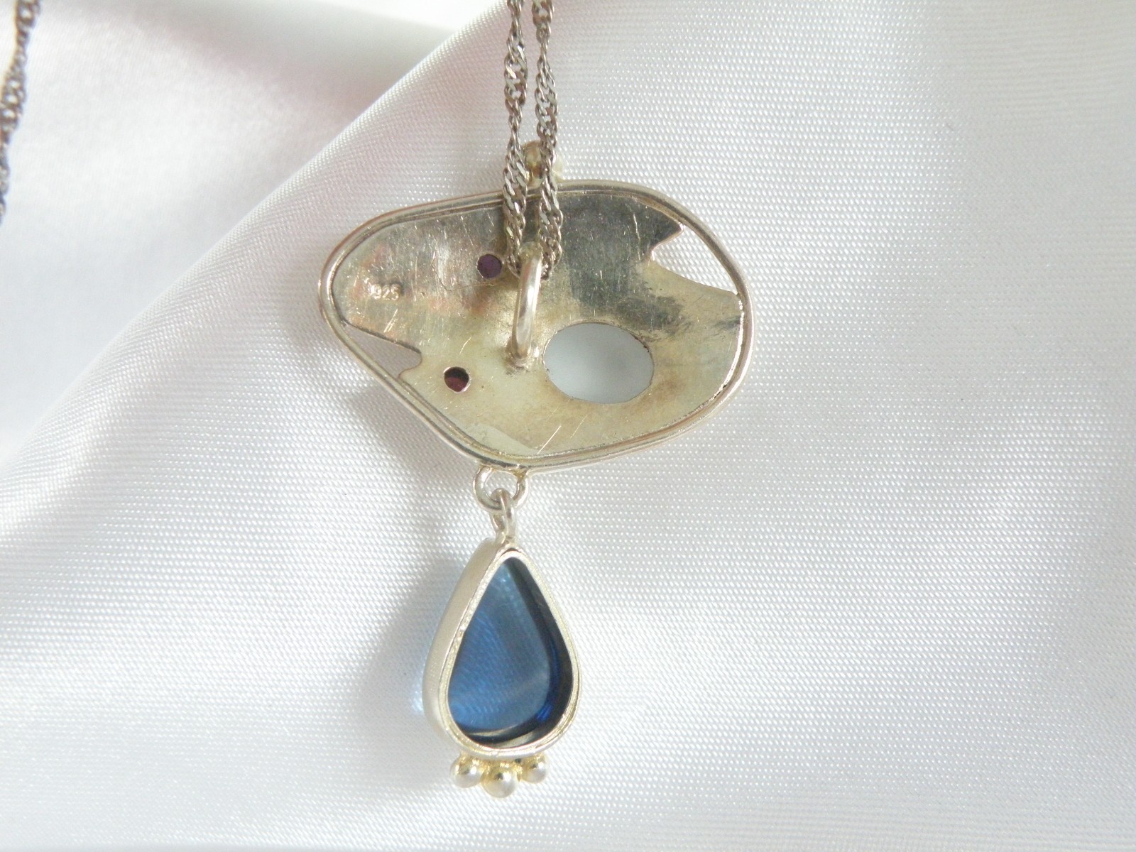 Artisan Sterling Silver 925 Beach Glass Gemstone Modernist Pendant Necklace 18.5