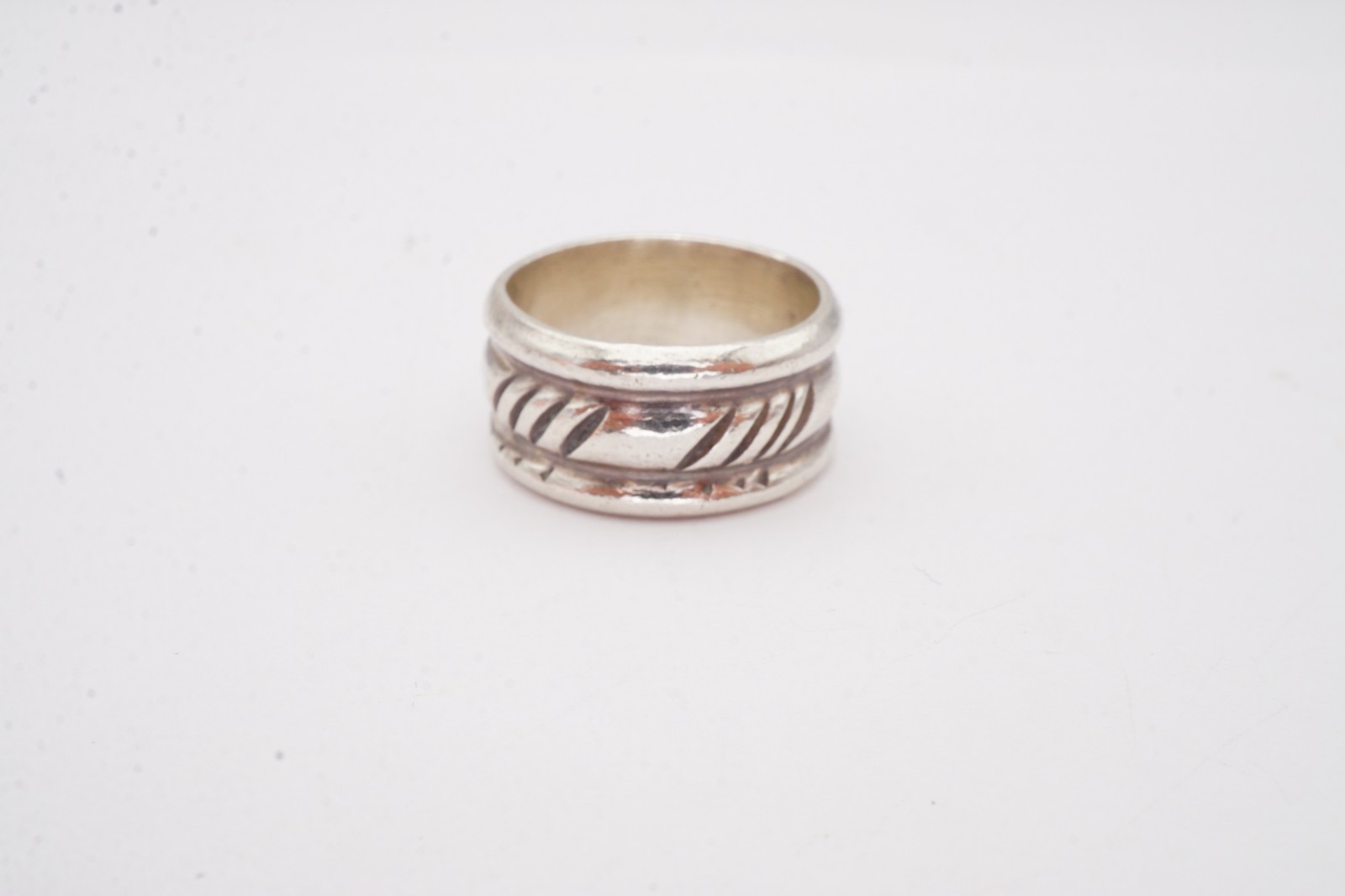 Vintage Sterling Silver 925 Ring Size 6.75 Textured