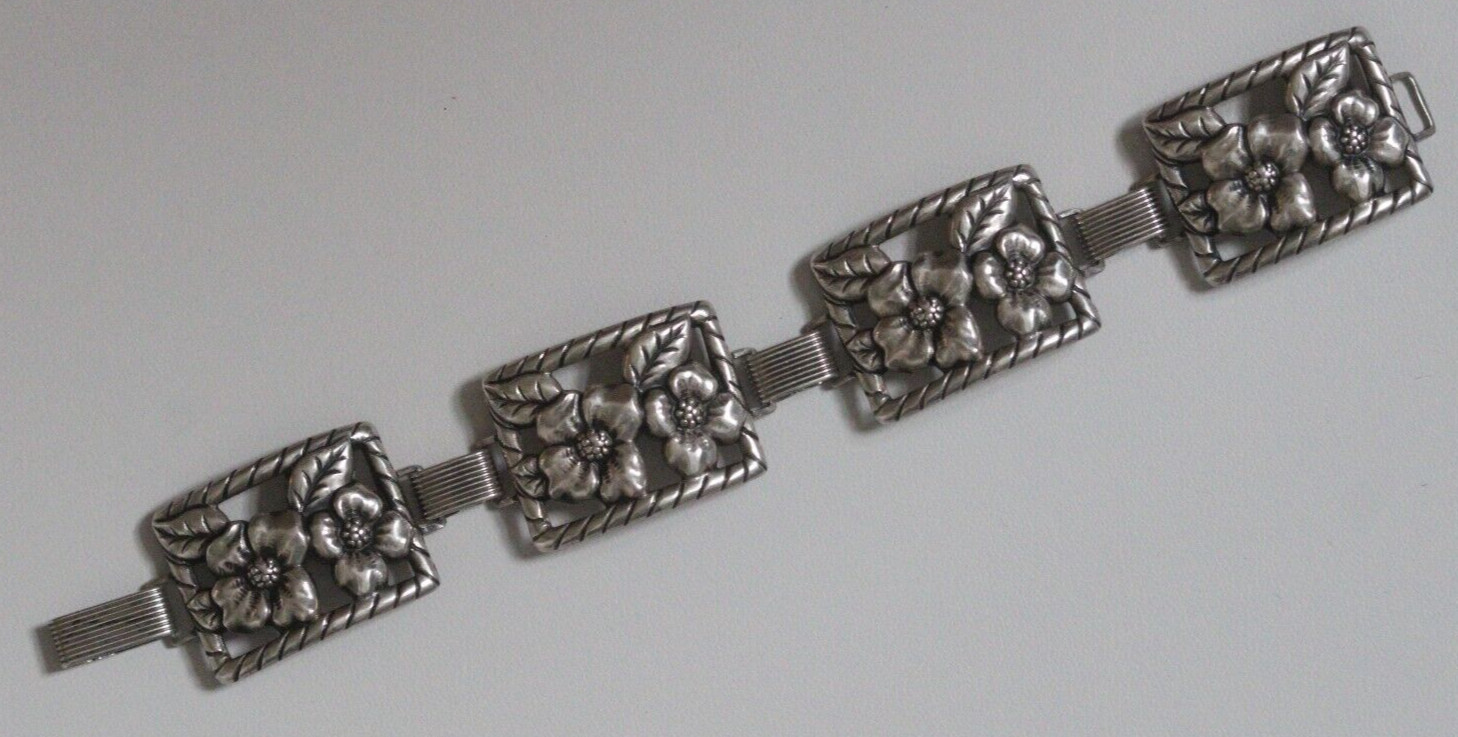 Vintage c. 1940’s Danecraft Felch & Co. Sterling Silver Floral Panel Bracelet