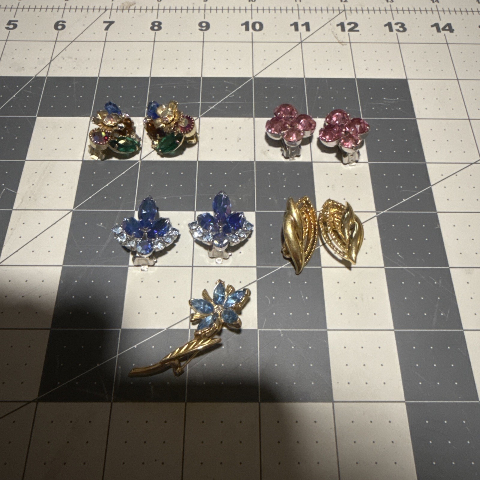 Vintage Costume Jewelry Lot Trifari Kramer Coro Rhinestone Clip On Earrings