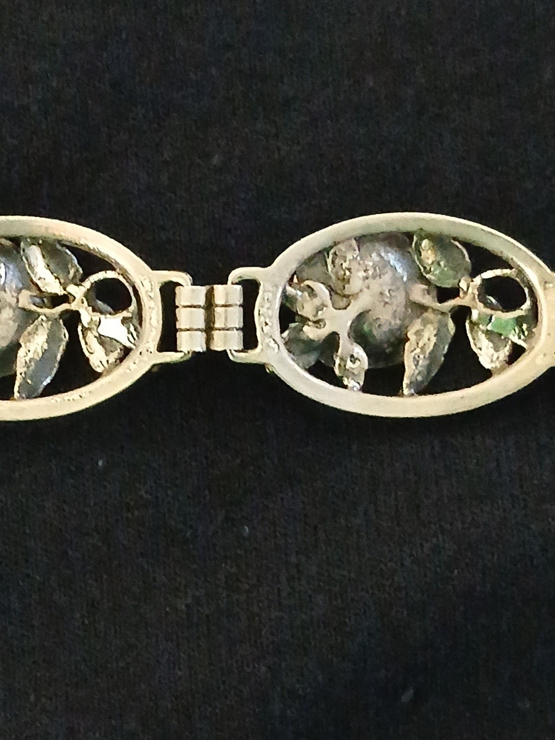 DANECRAFT Vintage Sterling Silver Floral Rose and Leaf Oval Link Bracelet RARE *