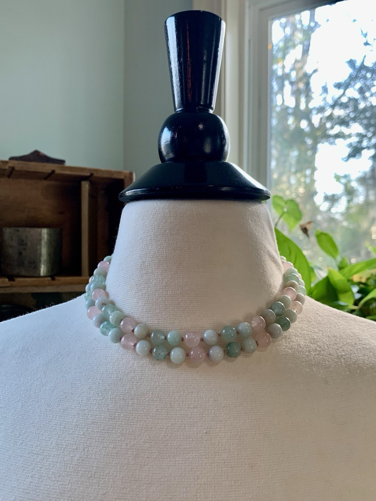 Vtg Multi Color Natural Jade 8mm Beaded(88 Beads) Hand Knotted Necklace. 34” L