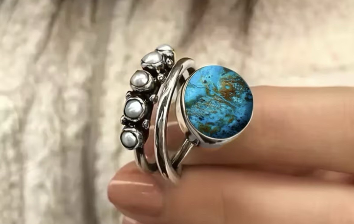 Bohemian Vintage Circular Imitation Turquoise & Moonstone Ring