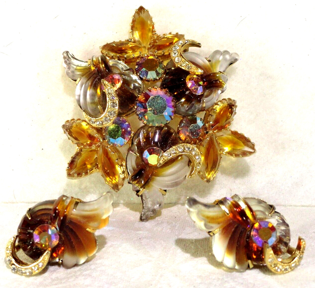 VTG AMAZING EDLEE TOPAZ GIVRE’ MOLDED/ART GLASS ORANGY RS BROOCH PIN EARRING SET