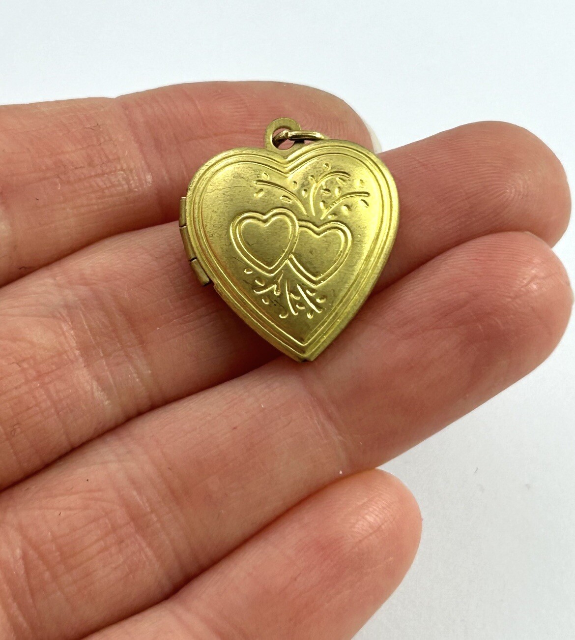 Vintage Heart Locket Charm Necklace Pendant For Women Double Heart Gift Brass
