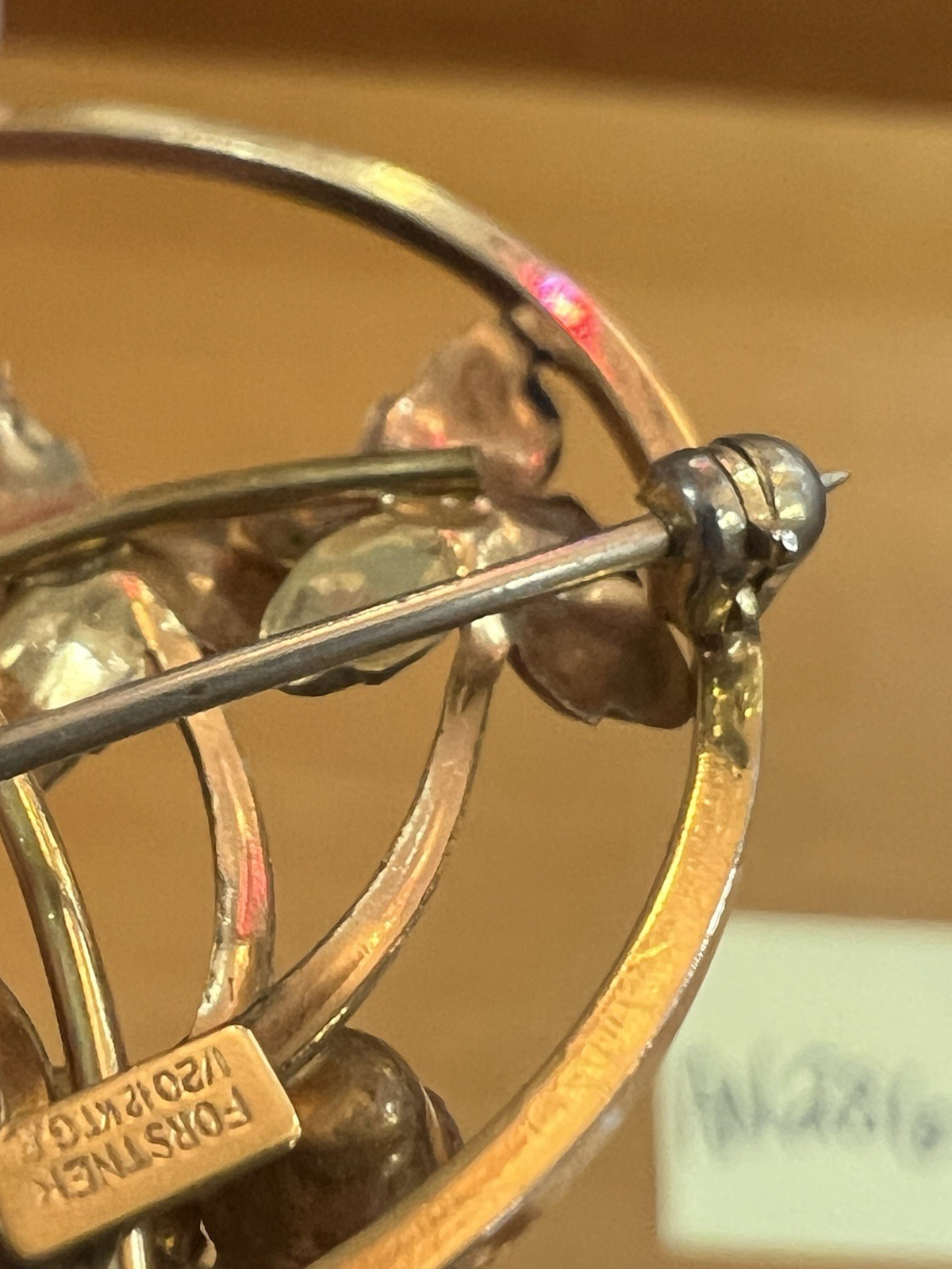 1/20th 12k Gold Filled Forstner Brooch With Leaf And Pearl