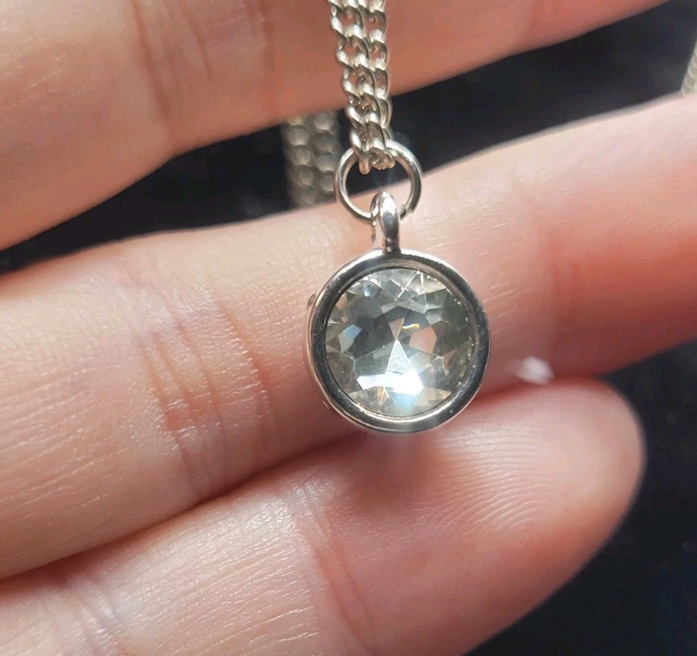 Vintage Set Of 3 Silver Tone Necklace Chain Charm.