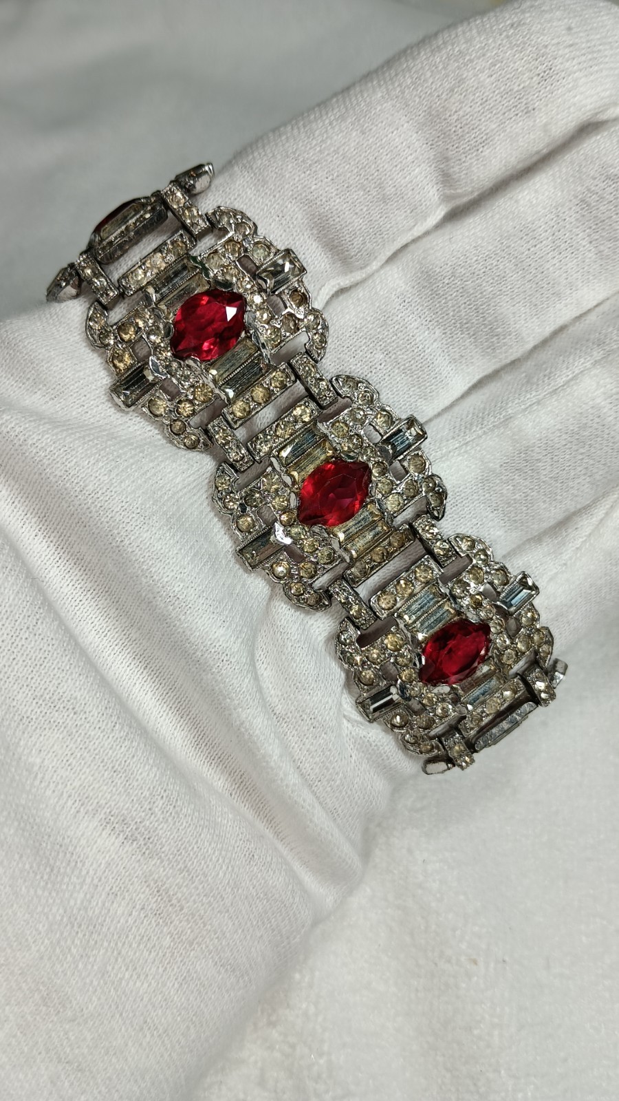 Art Deco Trifari Unsigned KTF Silver Tone Clear And Ruby Red Panel Bracelet 7 In