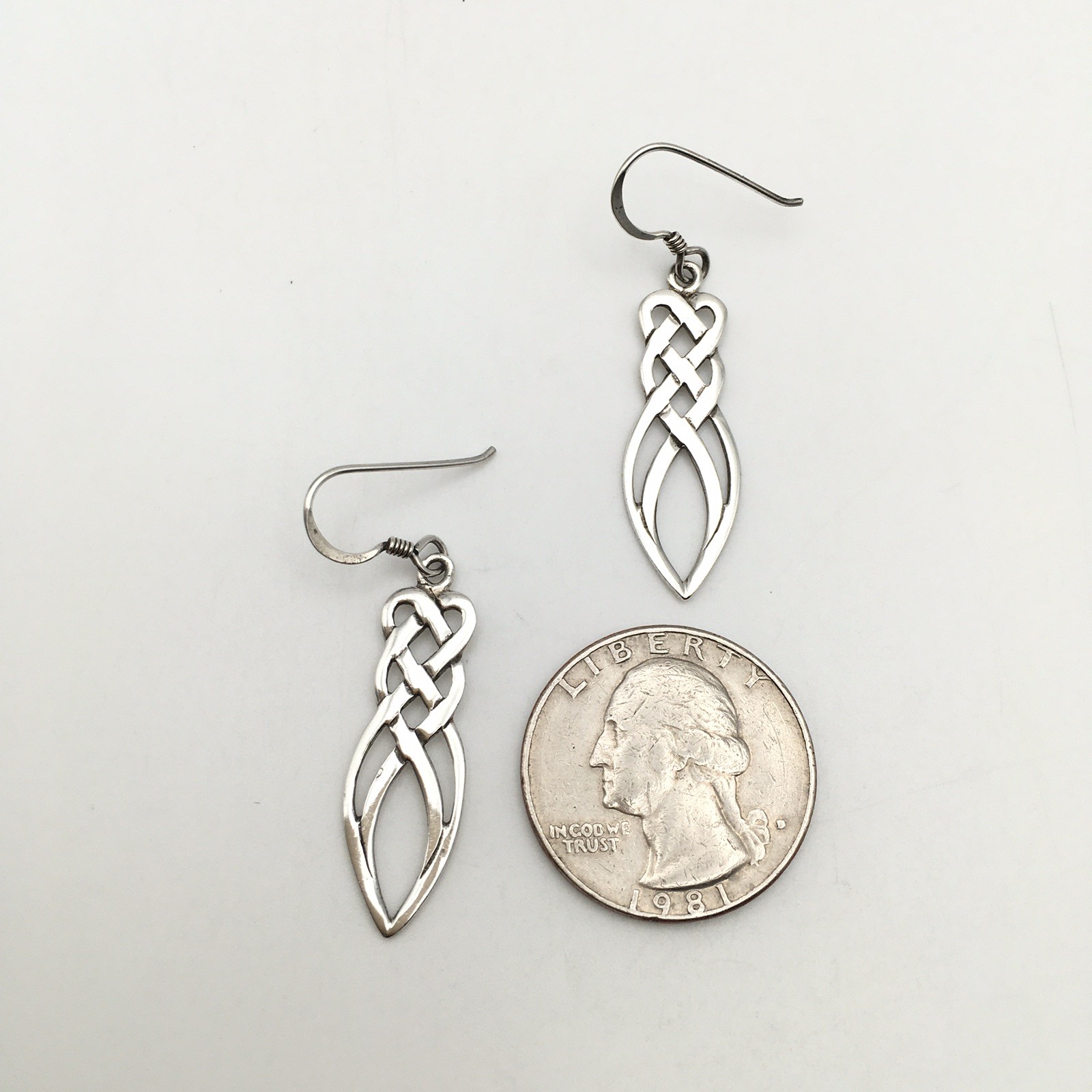 Vintage Sterling Silver Celtic Knot Hook Dangle Earrings Marked 925 3.1g #64