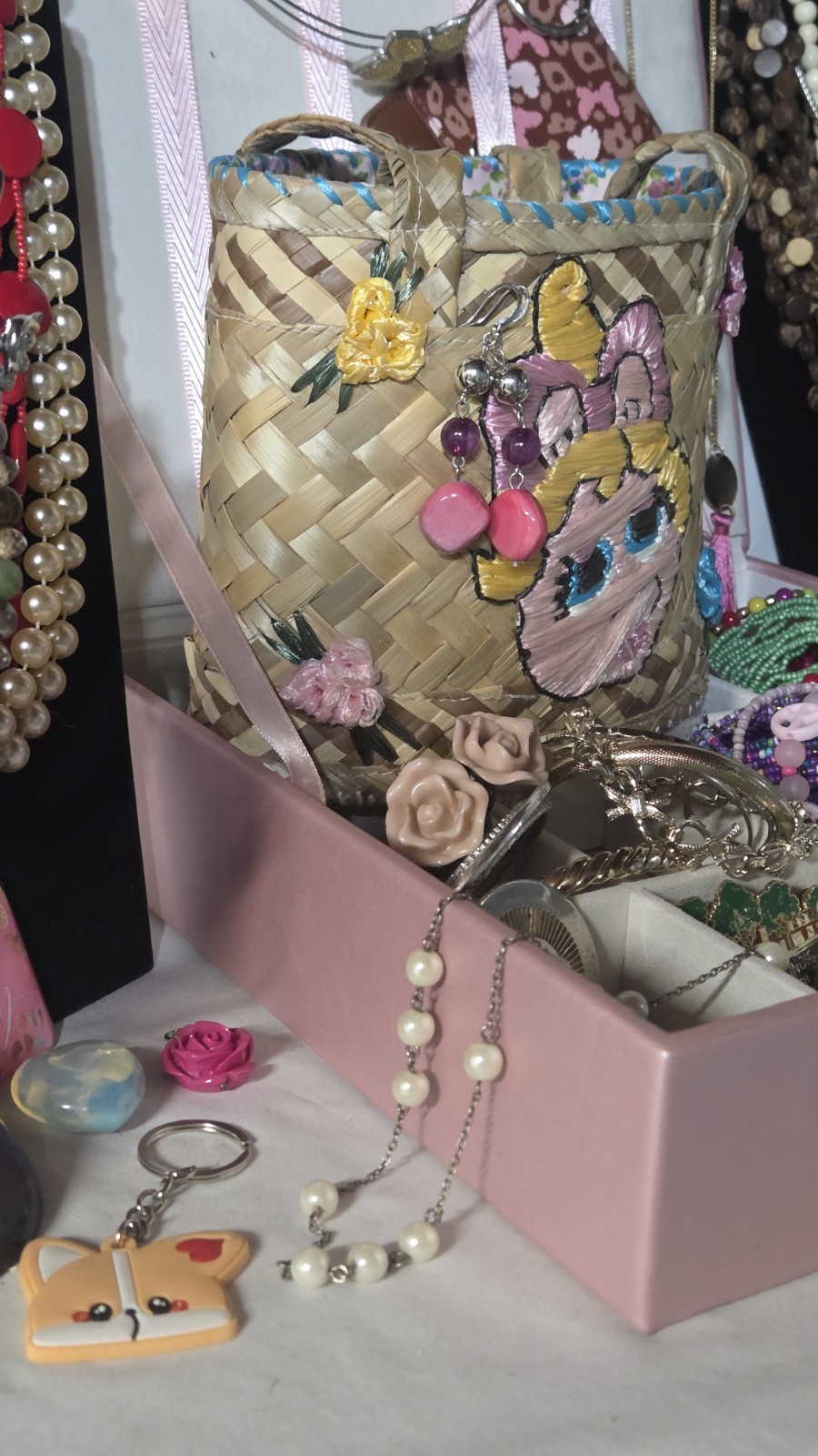 Grandma’s Estate; Jewelry, Trinkets, & Extra Fun Junk! Lot #96